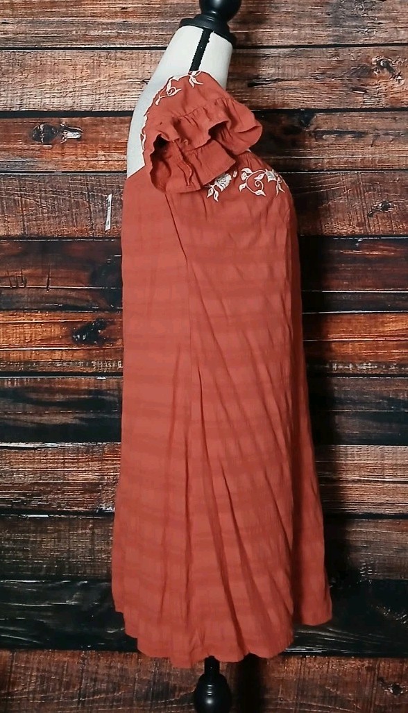 Charlotte Russe Shift Dress S Off Shoulder Clay Red Embroidered Rayon NWT