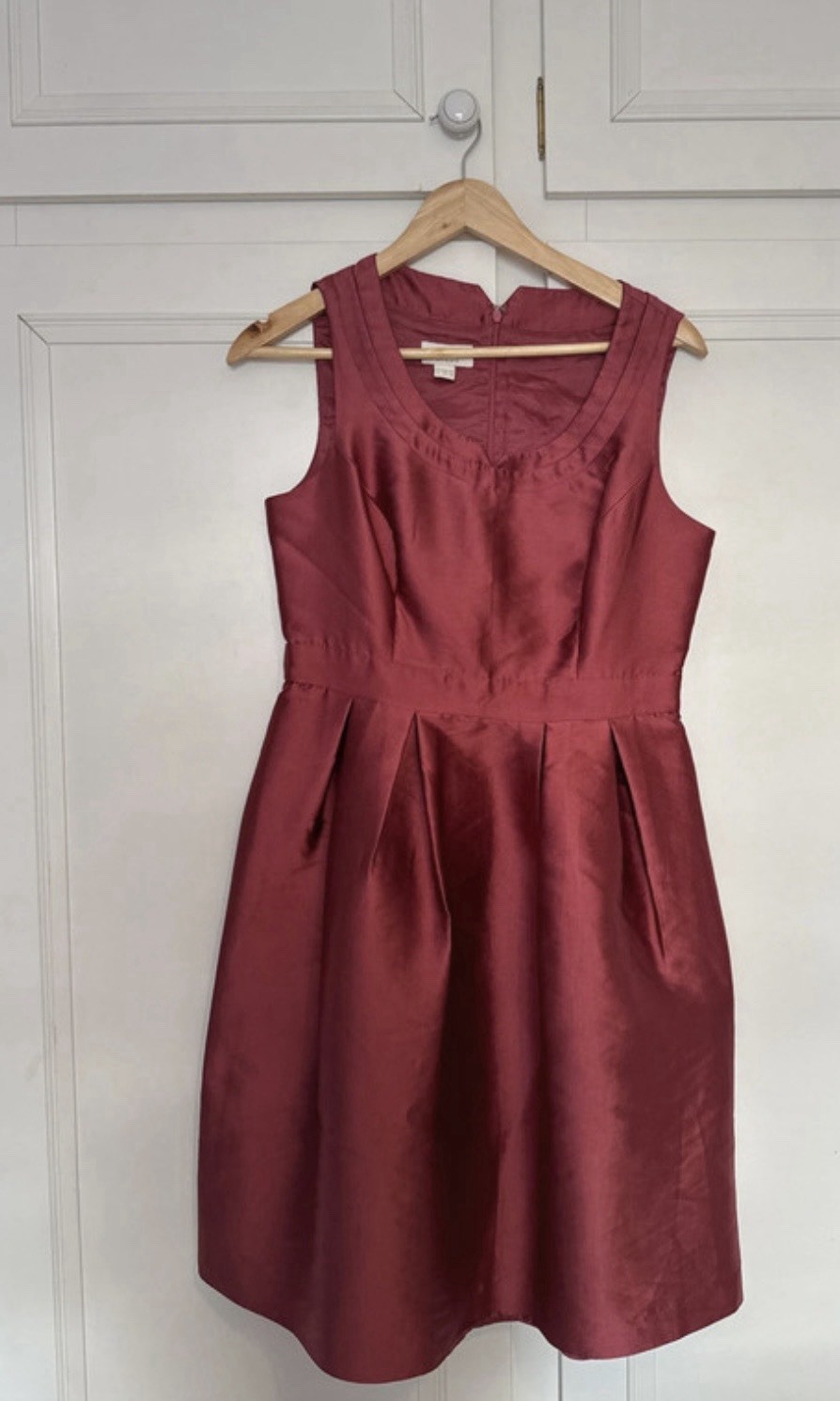 Monsoon dusky pink evening dress, silk mix fabric with a pleated skirt size 12