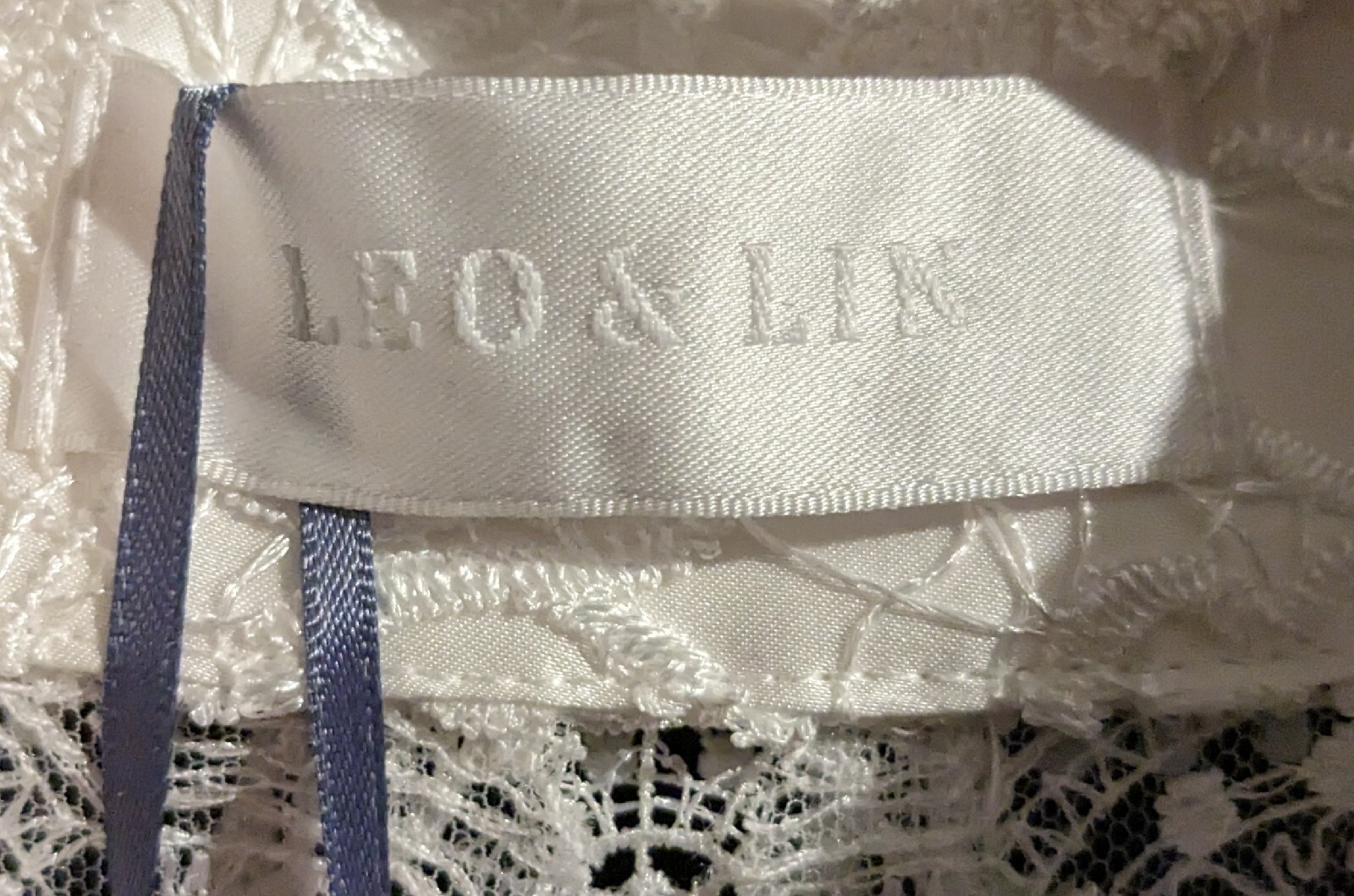 Leo & Lin Juno Poly & Silk Button Down Lace Dress White Long Sleeve Size 6 – NWT