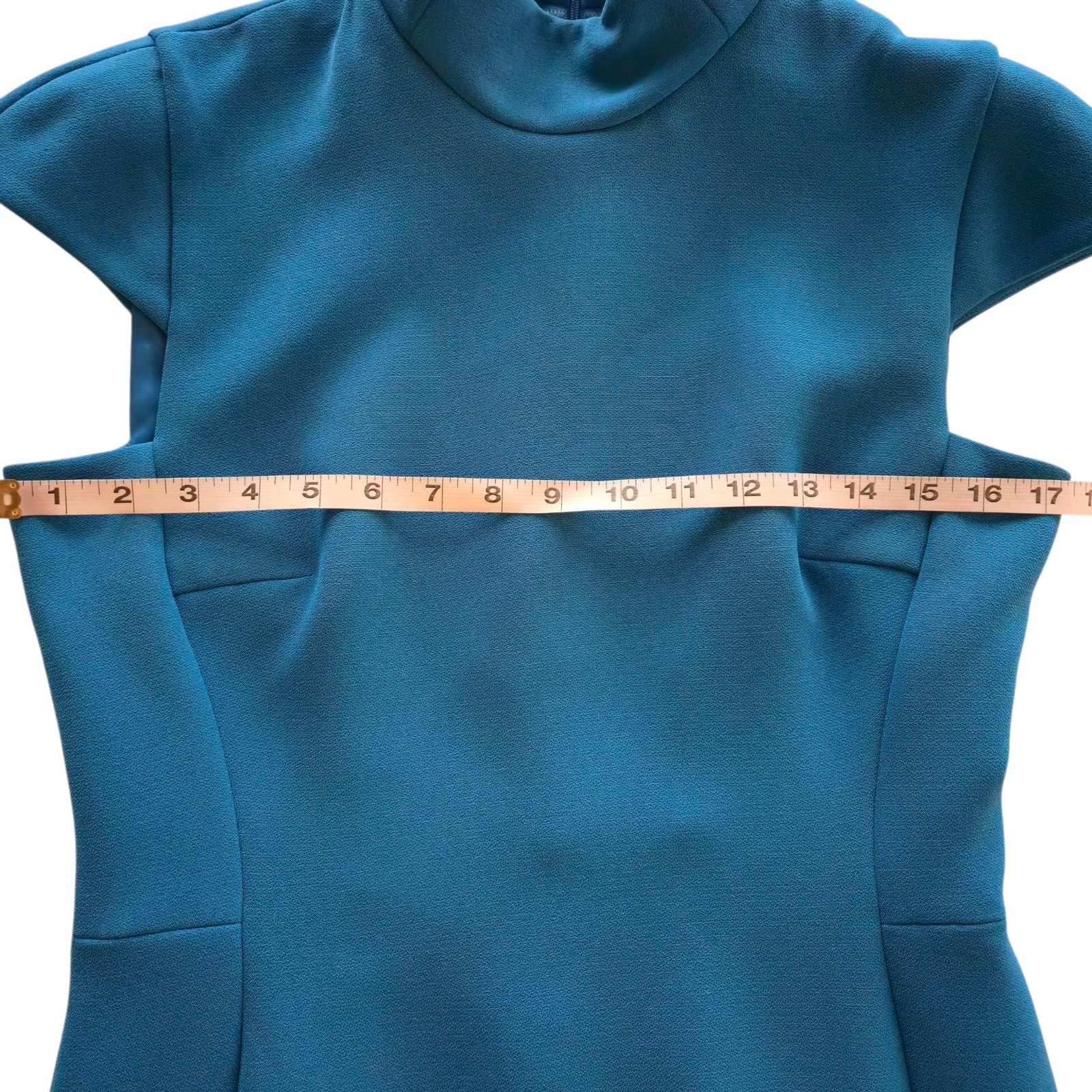 Fitted Flattering Versace Collection Crepe Sheath Dress Medusa Coin 44 Elegant