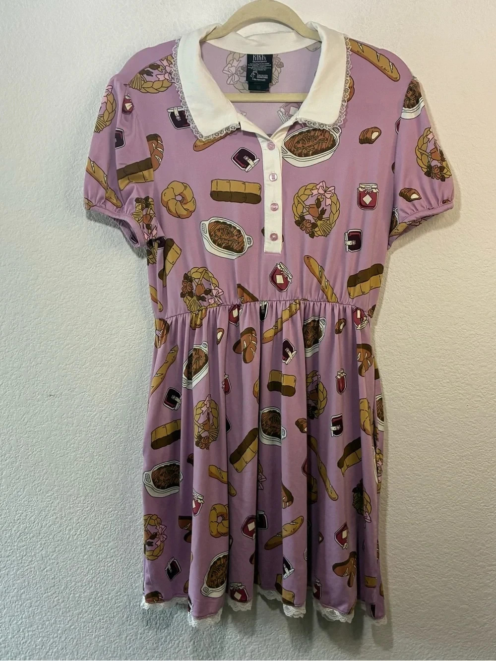 HER UNIVERSE KIKI’S DELIVERY SERVICE PASTRY VINTAGE INSPIRED DRESS, LARGE
