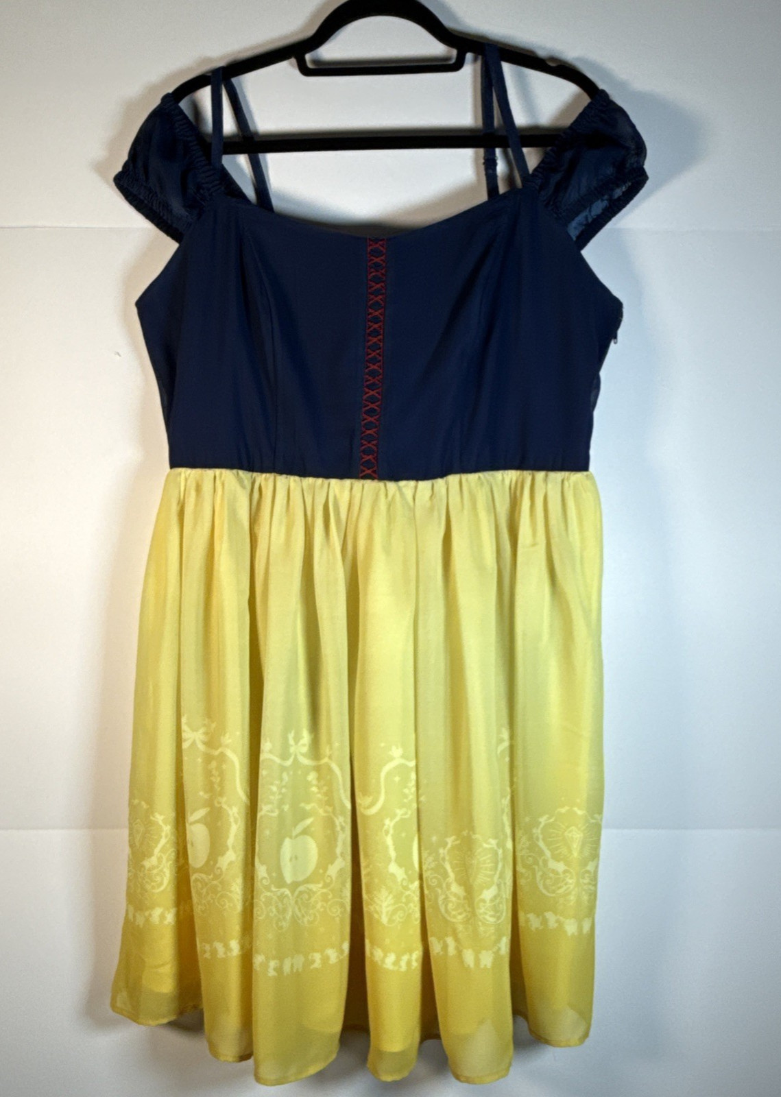 NWT Disney Her Universe Princess Dress Snow White Women Large Cosplay Costume