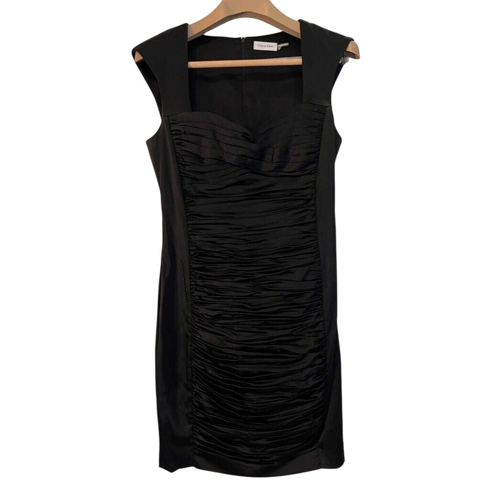 Calvin Klein Bodycon Dress Black Cap Sleeve Sweetheart Neck Ruched Size 10 LBD