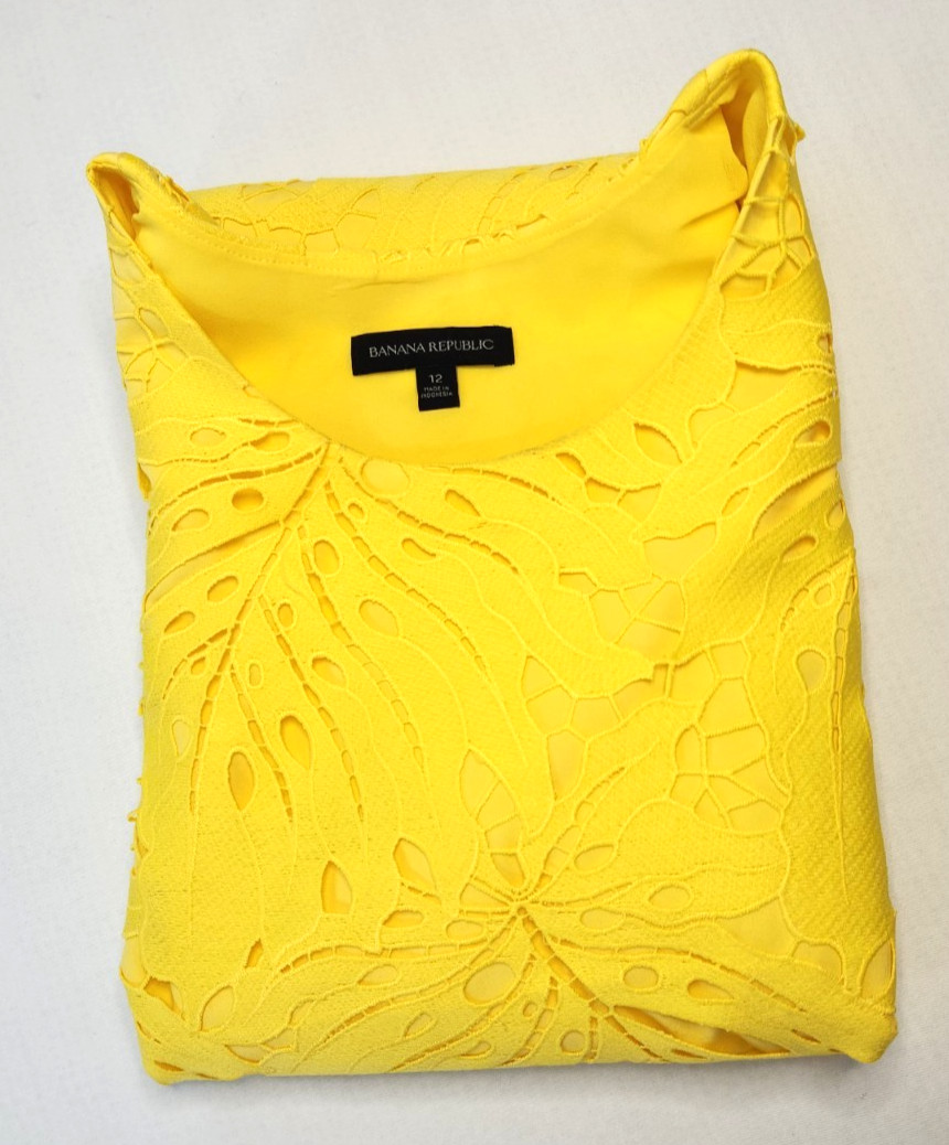 Banana Republic textured cutout lace sheath mini dress floral leaf yellow Sz 12