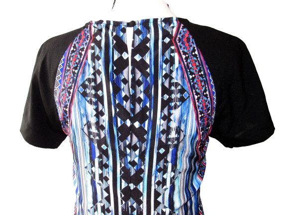 Greylin Size XS Geometric Kaleidoscope Print Keyhole Back Shift Dress