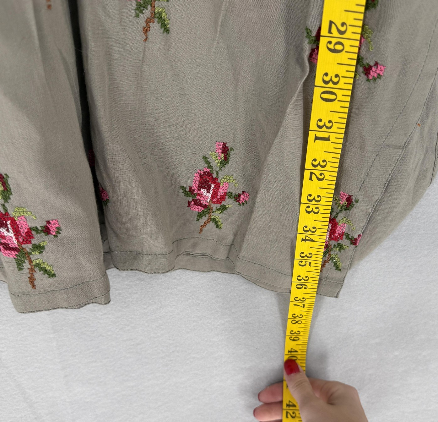 Boho Tunic Dress Womens Medium Gray Floral Embroidered Shift 3/4 Sleeve V Neck