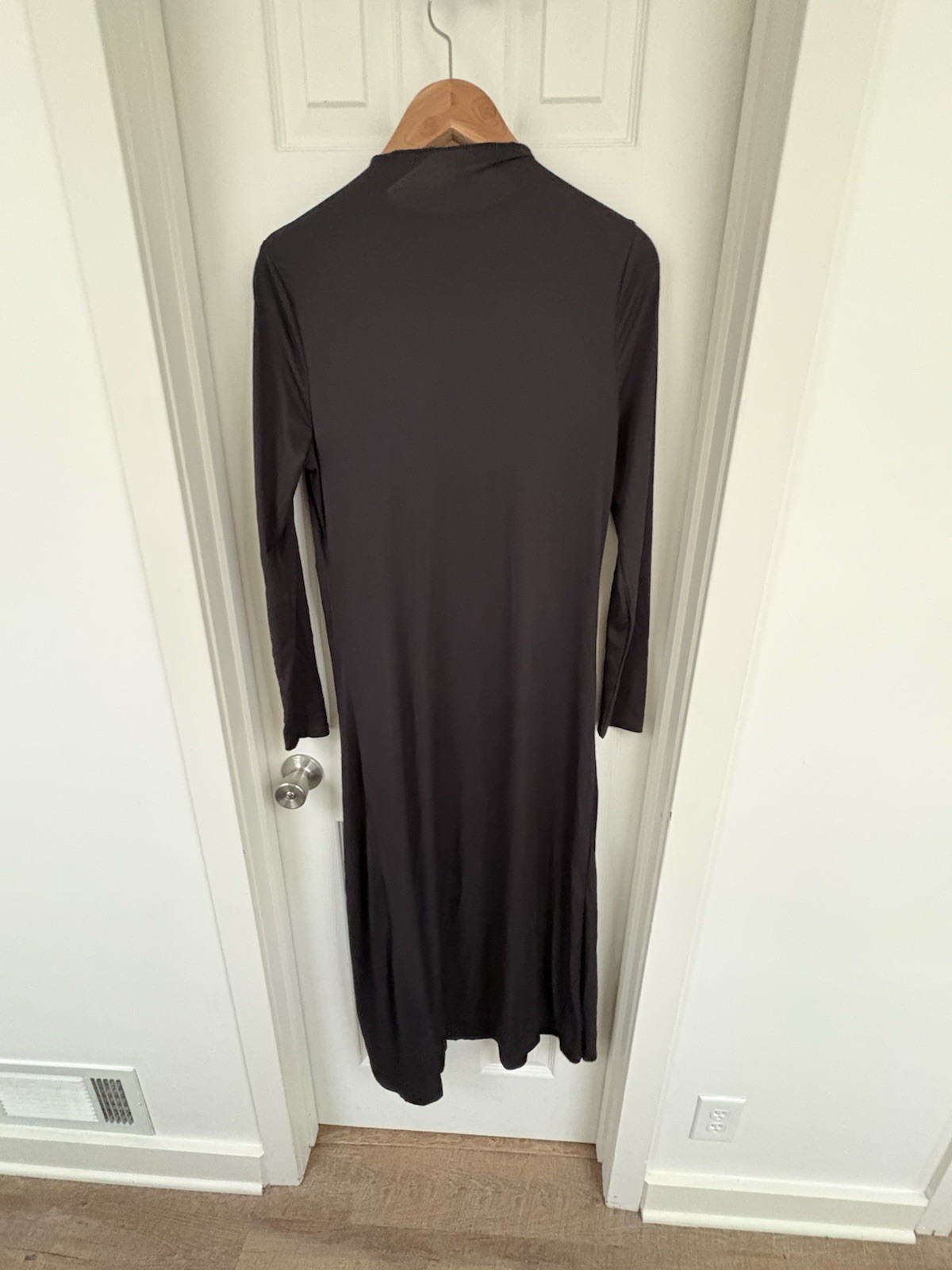 SHEIN Long Sleeve Long Black Dress With Blue Accent Size Large 8/10
