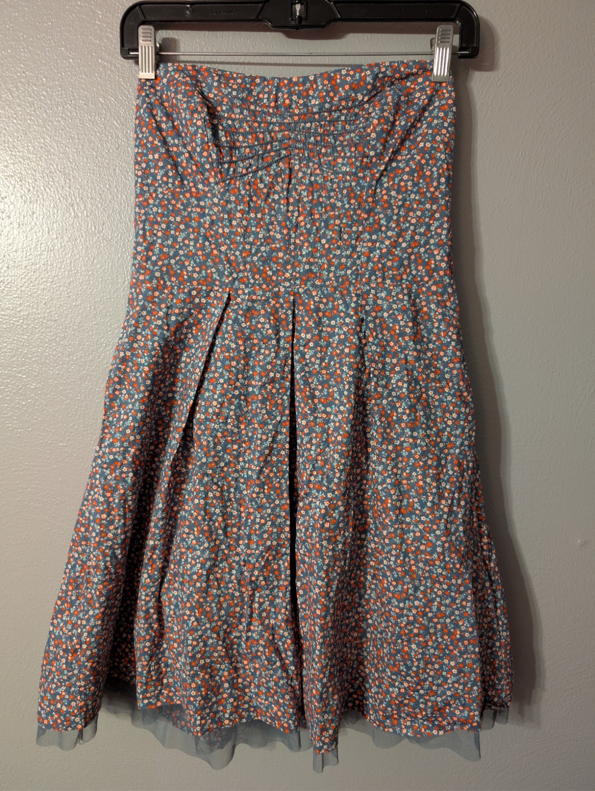 American Eagle Outfitters Floral Strapless Mini Dress Size 8 Pleated Tulle Trim