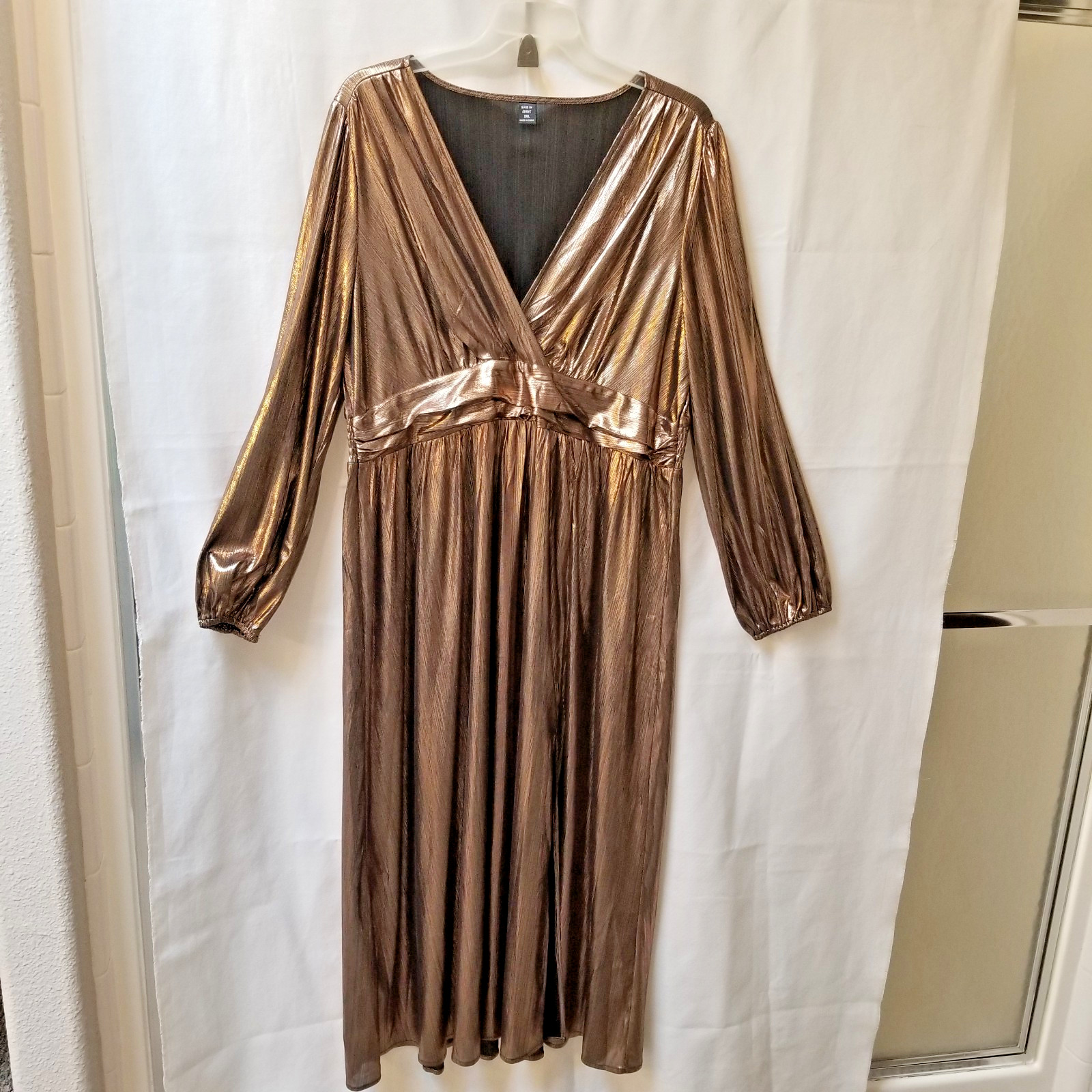 Shein Curve 2XL Shiny Longer Dress w/Slit To Knee & A Color That Sets It Off!!!