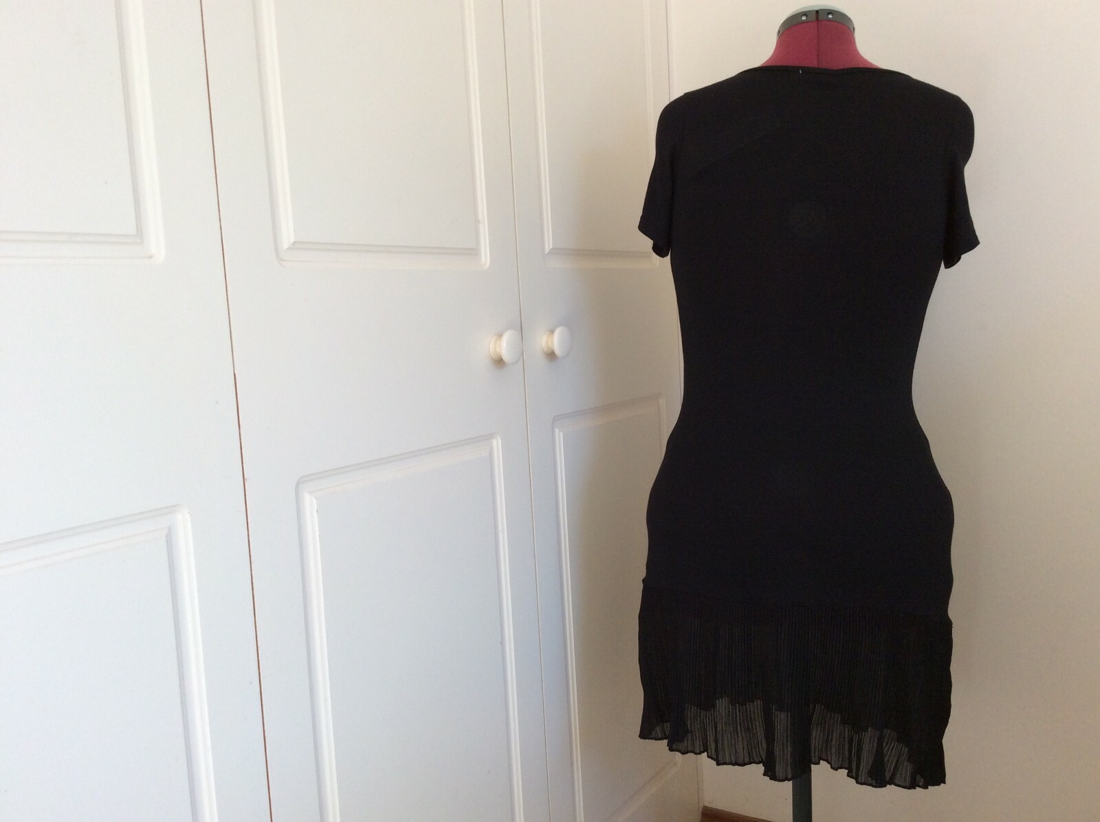 FILO WOMENS SHORT SLEEVE WITH PLEAT CHIFFON TRIM DRESS SIZES 8, 10, 12, 14