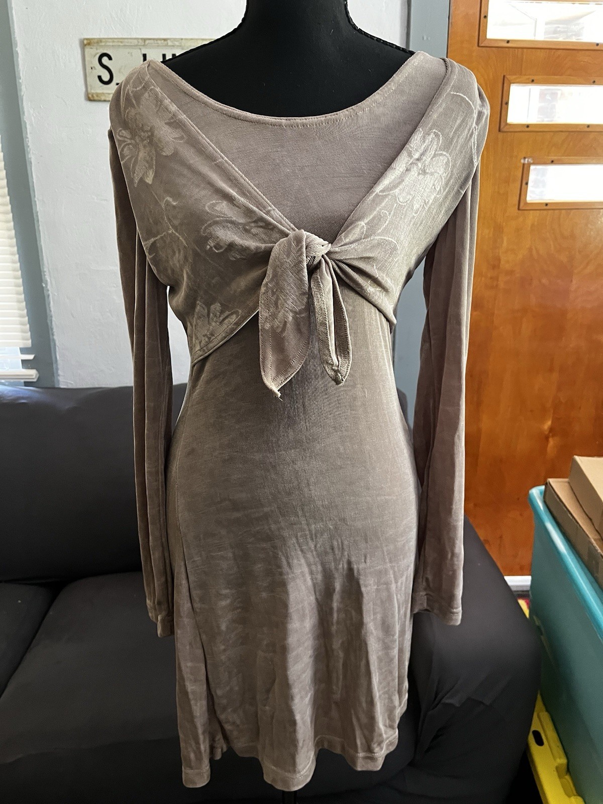 Light Brown Tie Front Columns Dress Size M