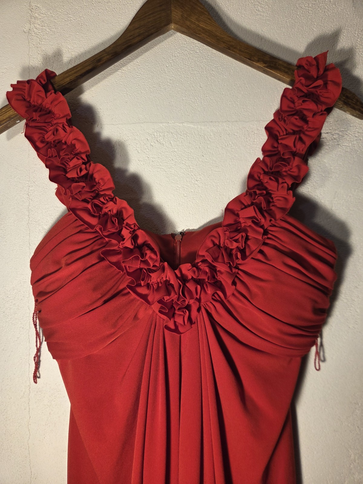 Maggy London Petites 8P Red Ruffle Sleeveless Mini Cocktail Dress M
