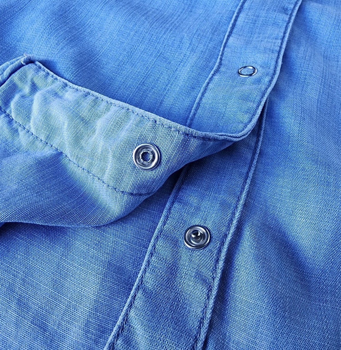 H&M Denim Women’s Dress Blue Denim Snap Buttons Short Sleeve Tie Sz 6