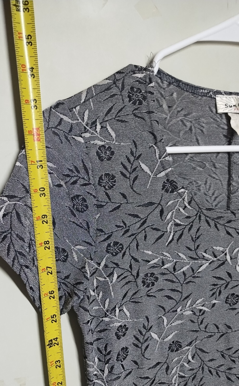 Womens Size-Medium Gray Pattern ‘Sun Fire’ Above Knee Sun Dress