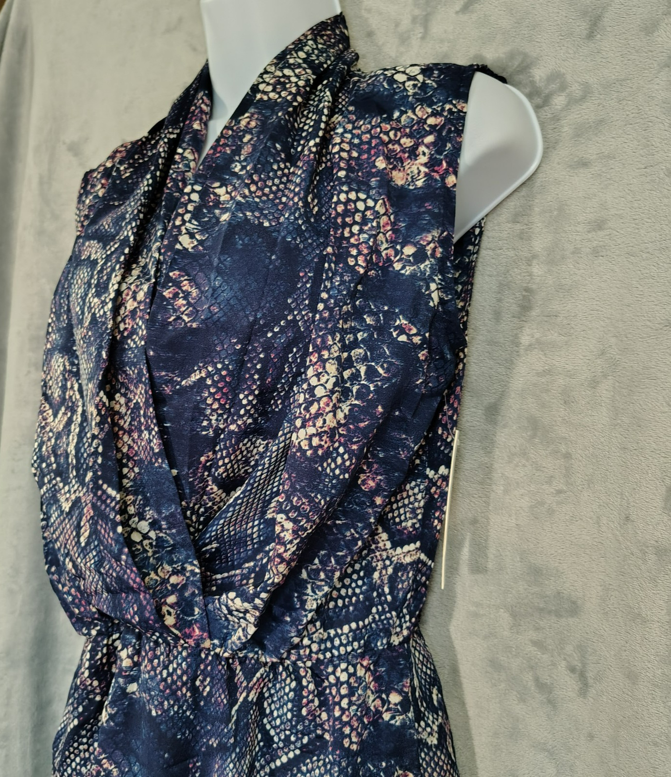 NWT Desingner Aqua Snakeskin Print Sleeveless Dress Women’s Size M Navy Pink