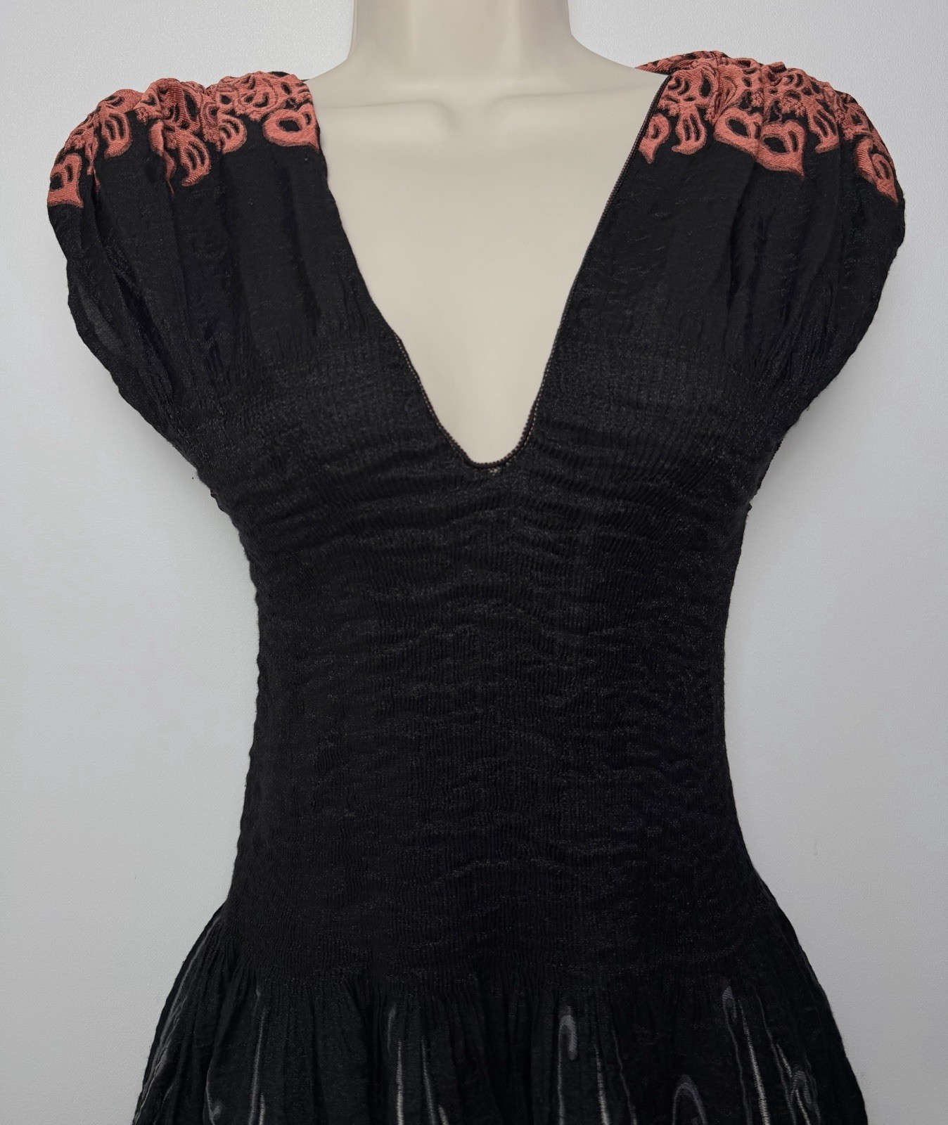 MAX EDITION Jacquard Smocked Top Fit-and-Flare dress Black /Coral Size S/M