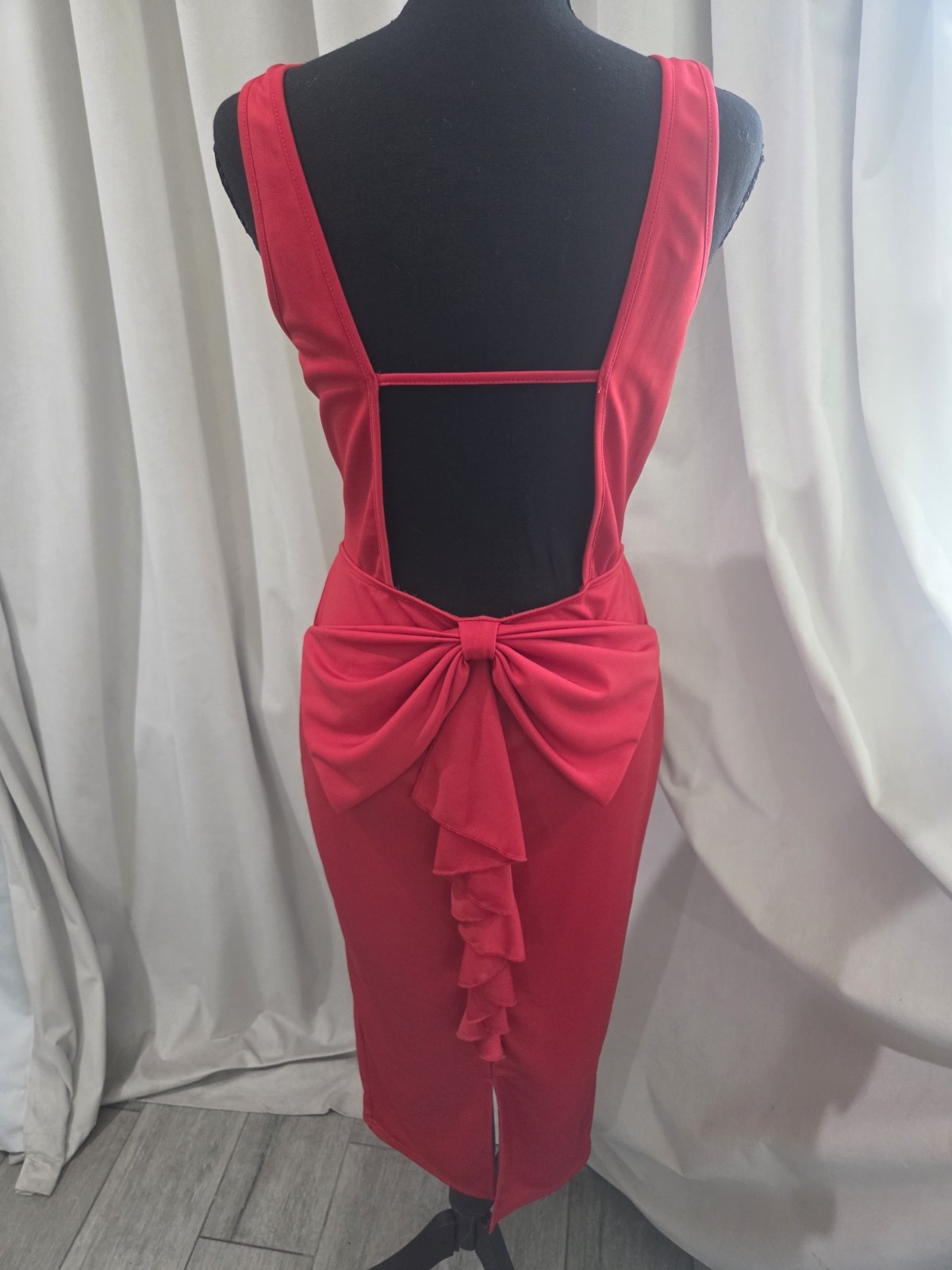 Red Bodycon V-Neck Backless Bow Ruffle Stretch Knit Midi Dress Women’s M