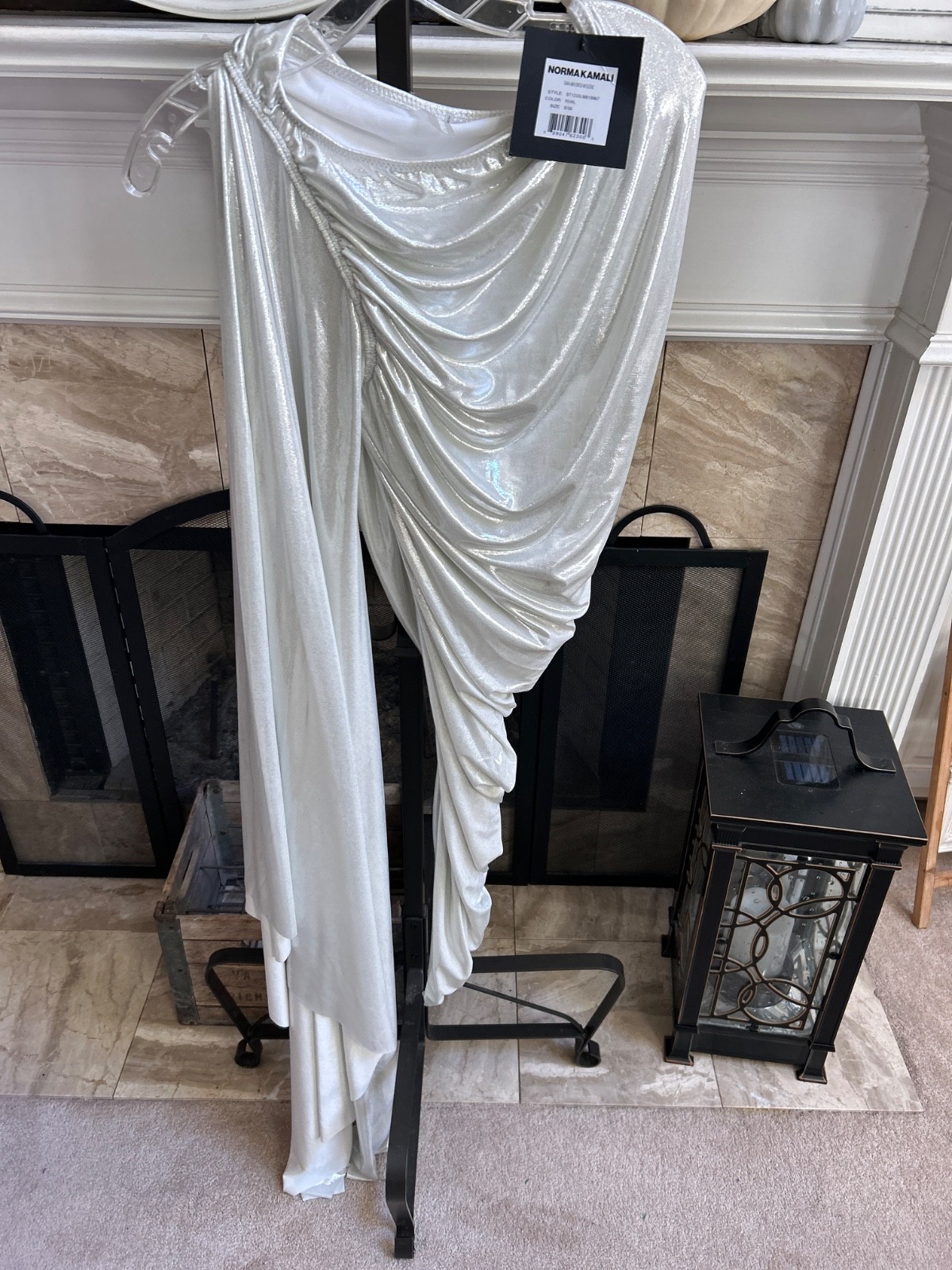 NWT $245 NORMA KAMALI” Diana” mini dress w/ one shoulder cape sleeve – Pearl – S