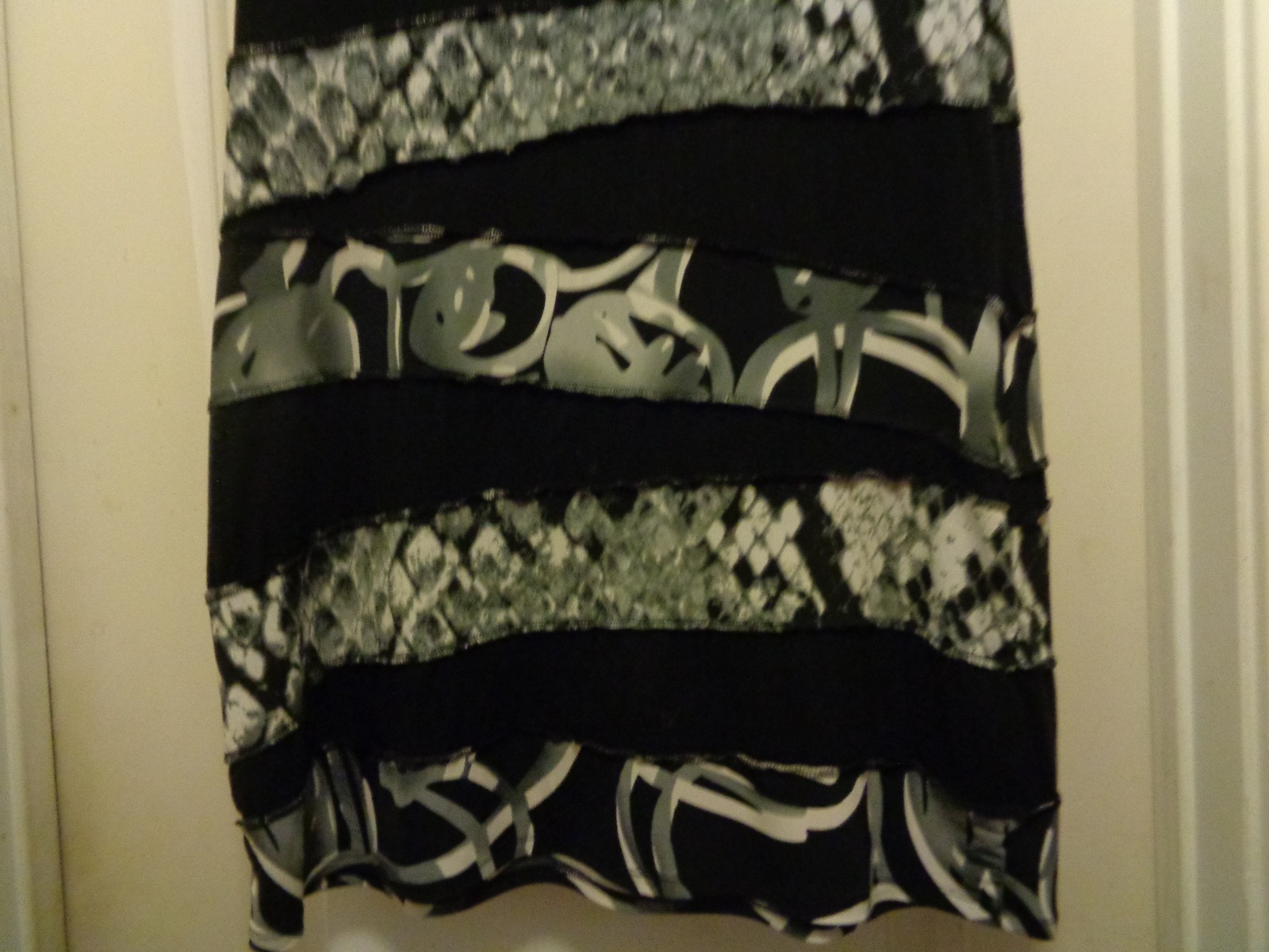 COCO BLANCO KNIT TUNIC BLACK WHITE GREY FUN DRESS L