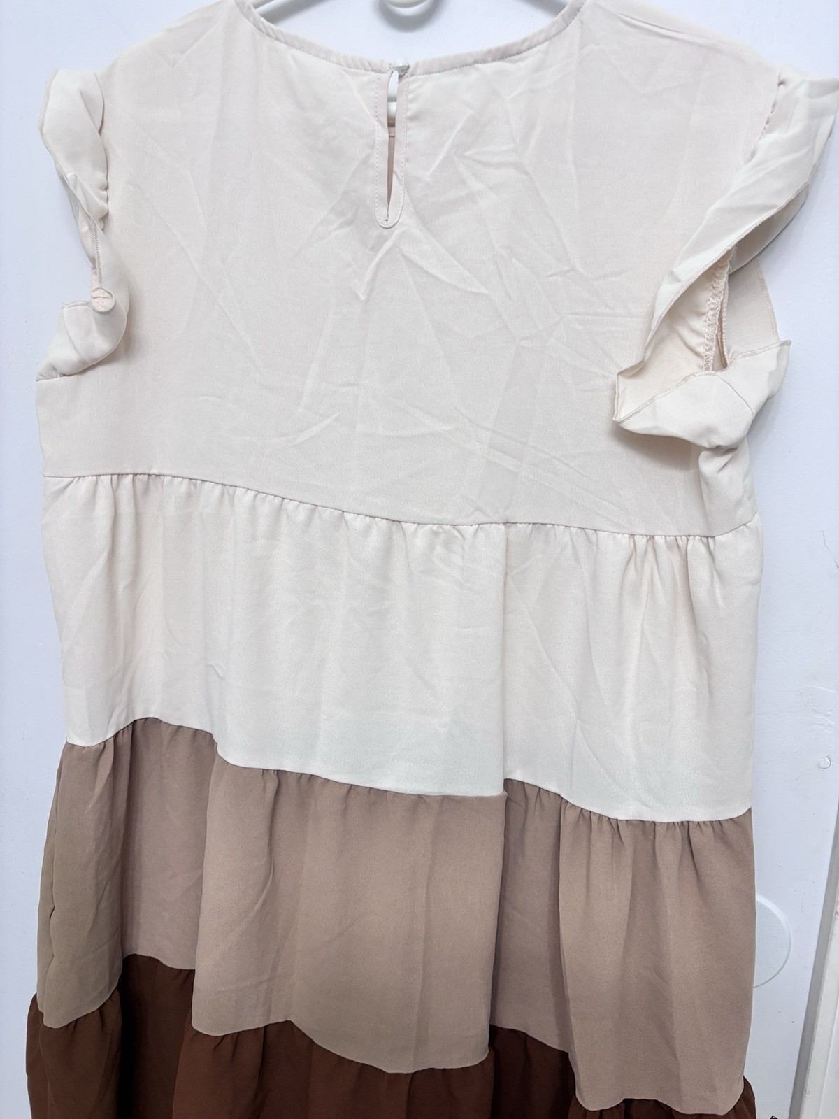 Shein Beige White Taupe Brown Tiered Dress XL Butterfly Sleeve 40×38