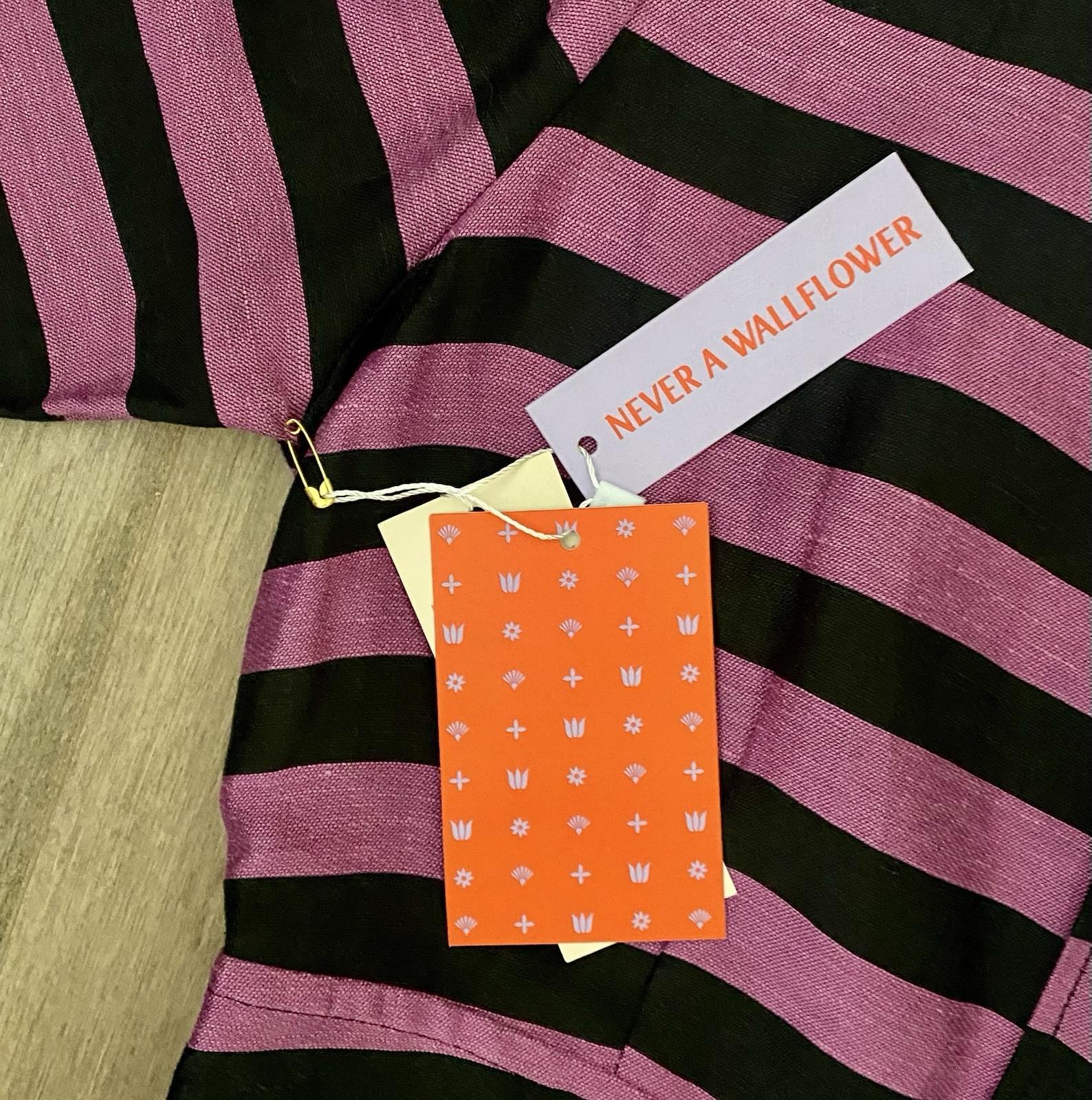 Never A Wallflower Button Down LS A-Line Dress Fuchsia Black Stripe Linen XS NWT