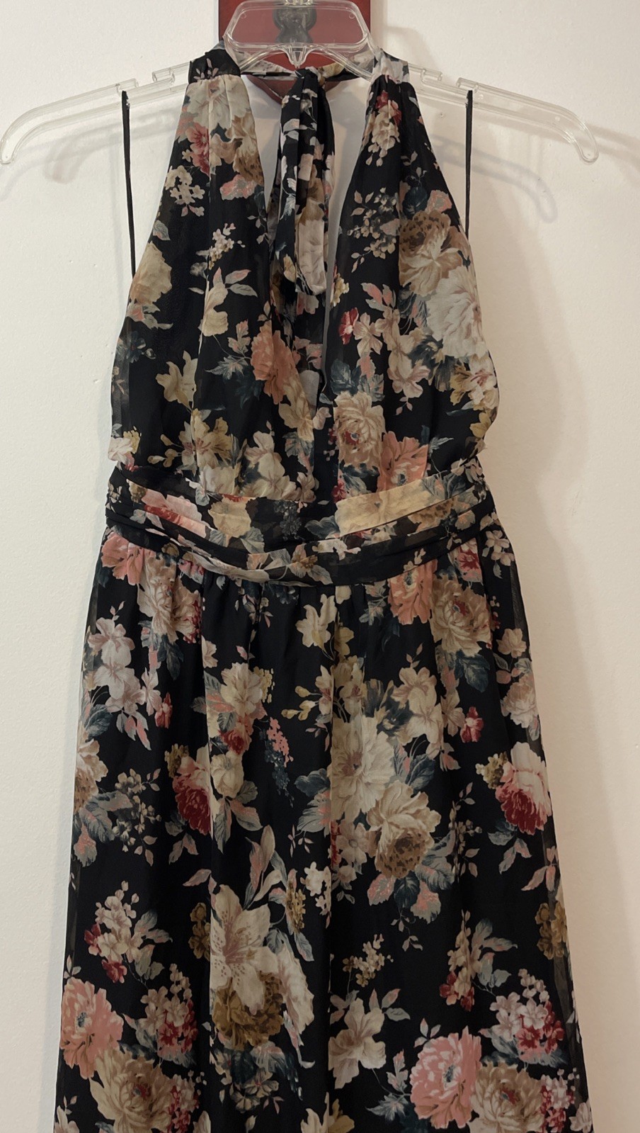 Xtaren Womens Large Black Floral Deep-Vneck Lined Halter Maxi Dress NWT! A2146