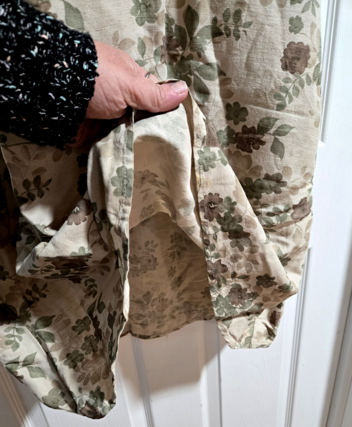 Kathy Ireland Beige/Green Sleeveless Floral Linen Blend Dress;Ruffle V-Neck;Sz L
