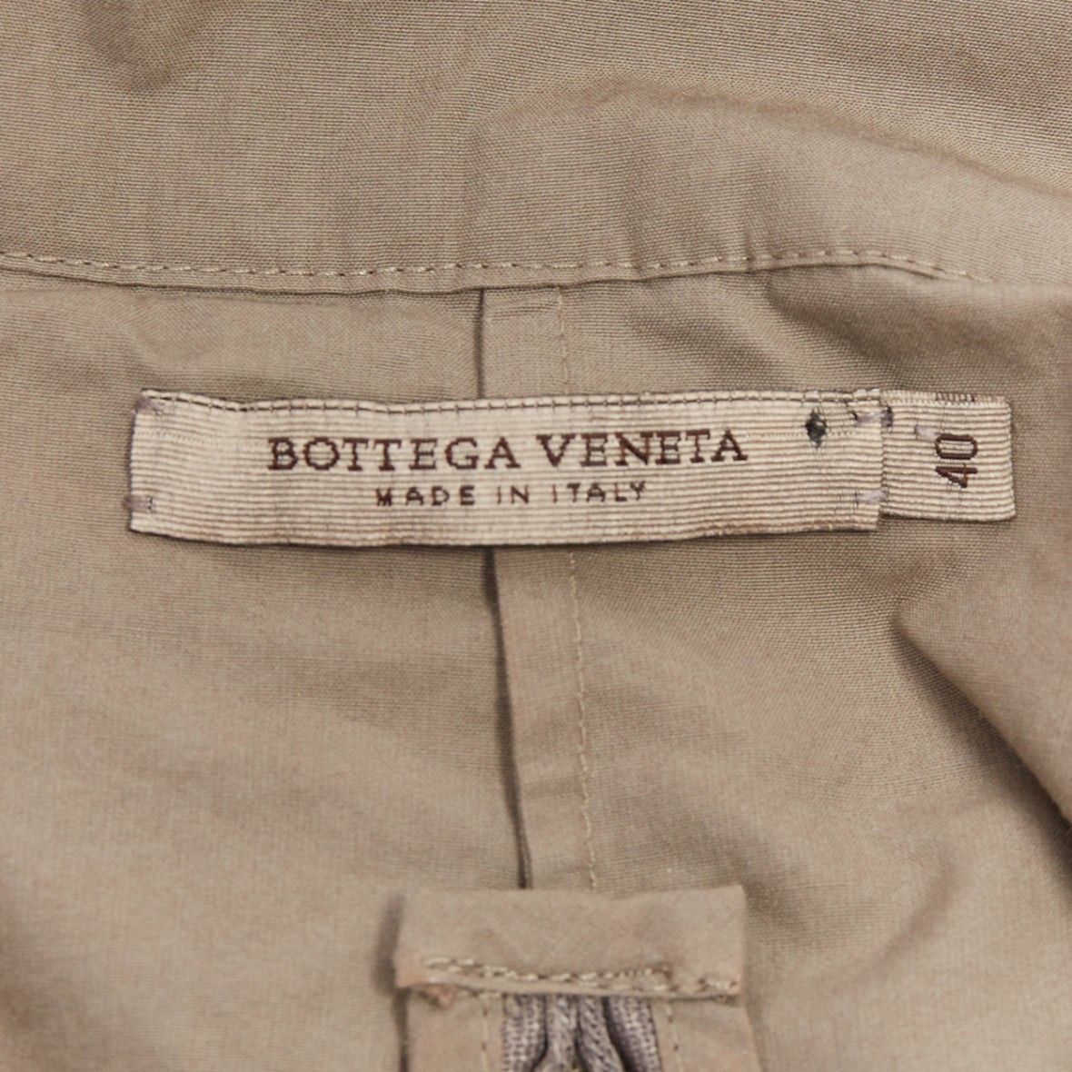 BOTTEGA VENETA grey cotton chiffon pleated plunge spread collar dress IT40 S