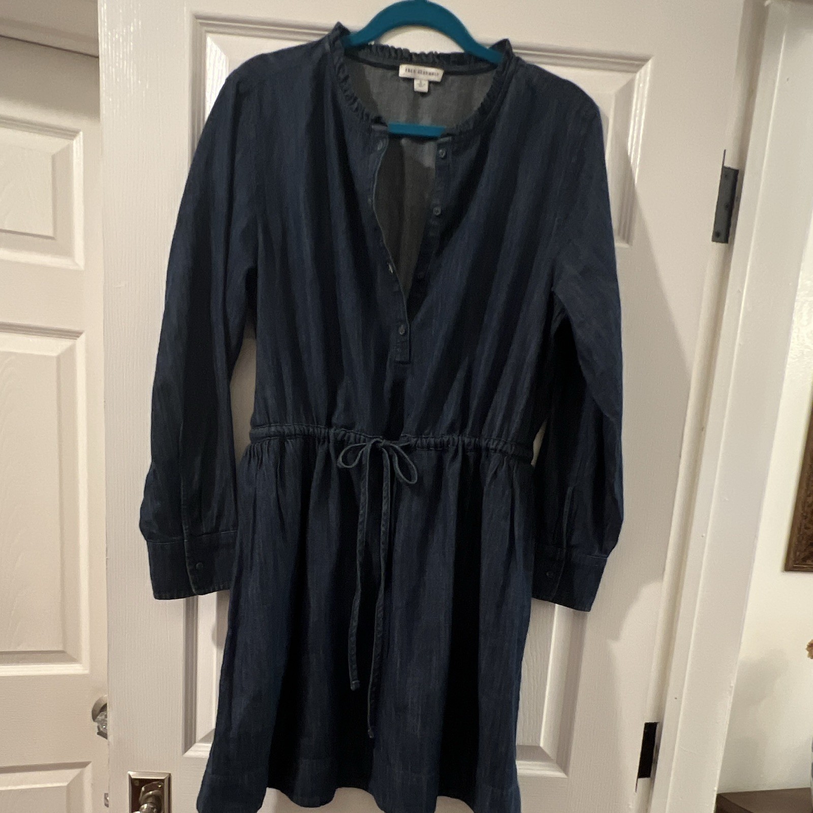 Free Assembly Blue Solid Denim V-Neck Pockets, Long Sleeve Fit & Flare Knee, LRG