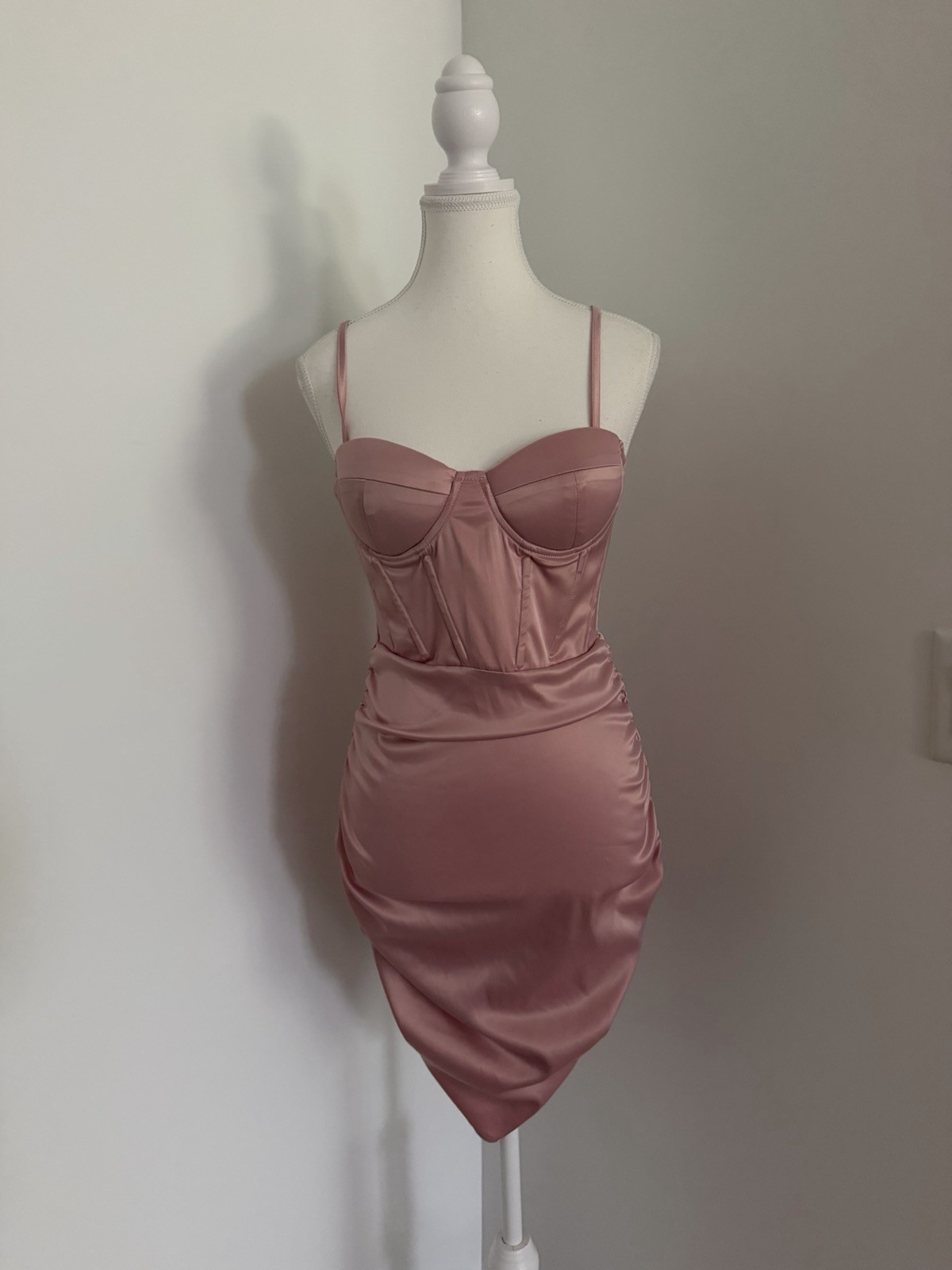 Pink Solid Satin Sweetheart Ruched Bodycon Mini Dress Zip Size S