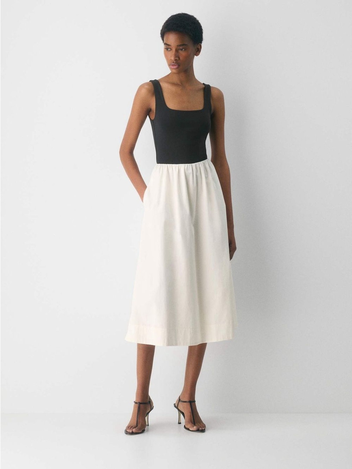 Aritzia Babaton Revive Poplin Fit and Flare Midi dress woman’s size large NWT