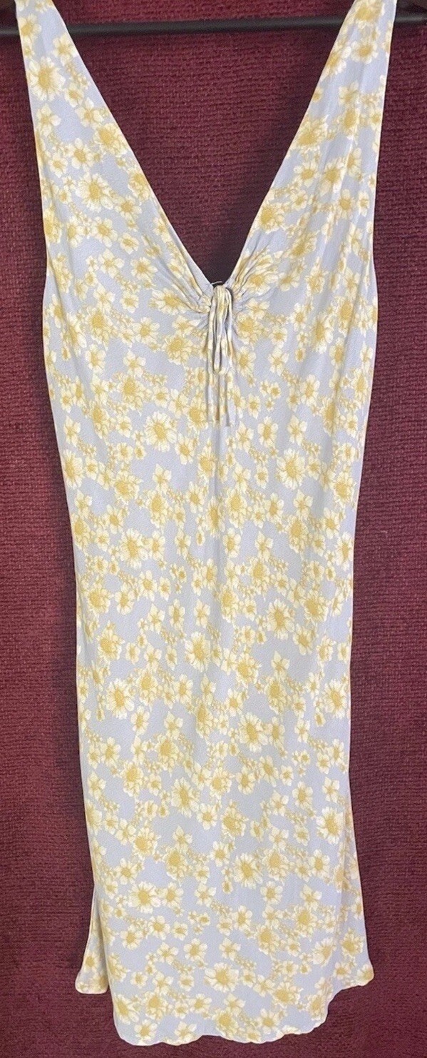 Lot W/2 Jrs Sz L Dresses Sophie Rue Lt Blue & Ylw Floral/Ocean Drive Multi Color