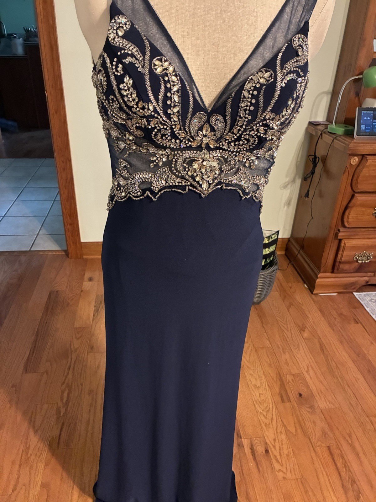 Dave & Johnny Blue Mesh Beaded Long Gown V-Neck Sleeveless Formal Size 1/2