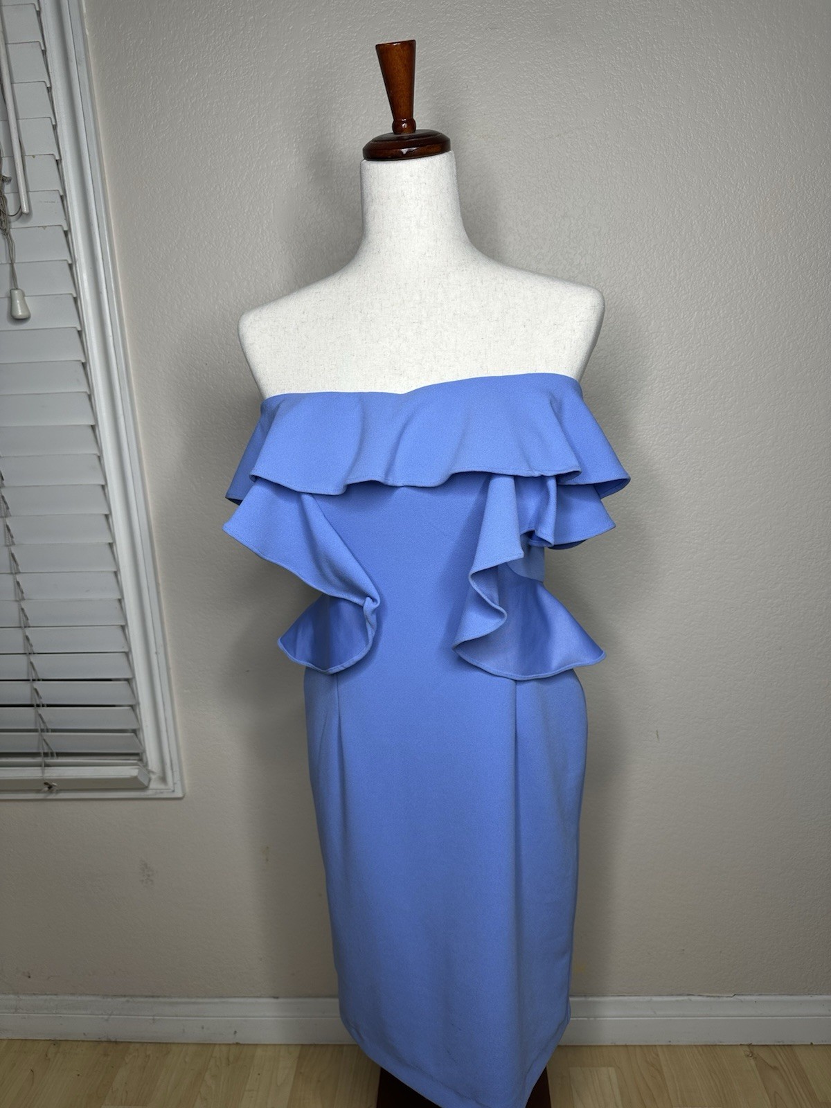 Alexia Admor Women’s Strapless Dress Style #D2772 Blue Sz 6 NWT Romantic Lined