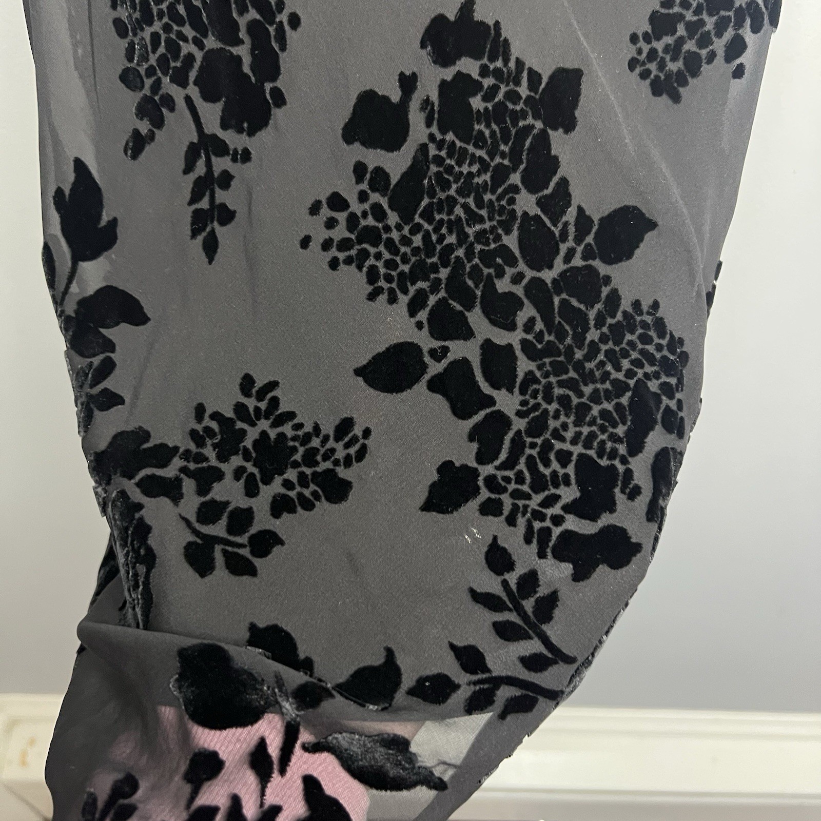 Papell Boutique Evening Dress Size 4 Velvet Silk Black Beaded Cocktail Party