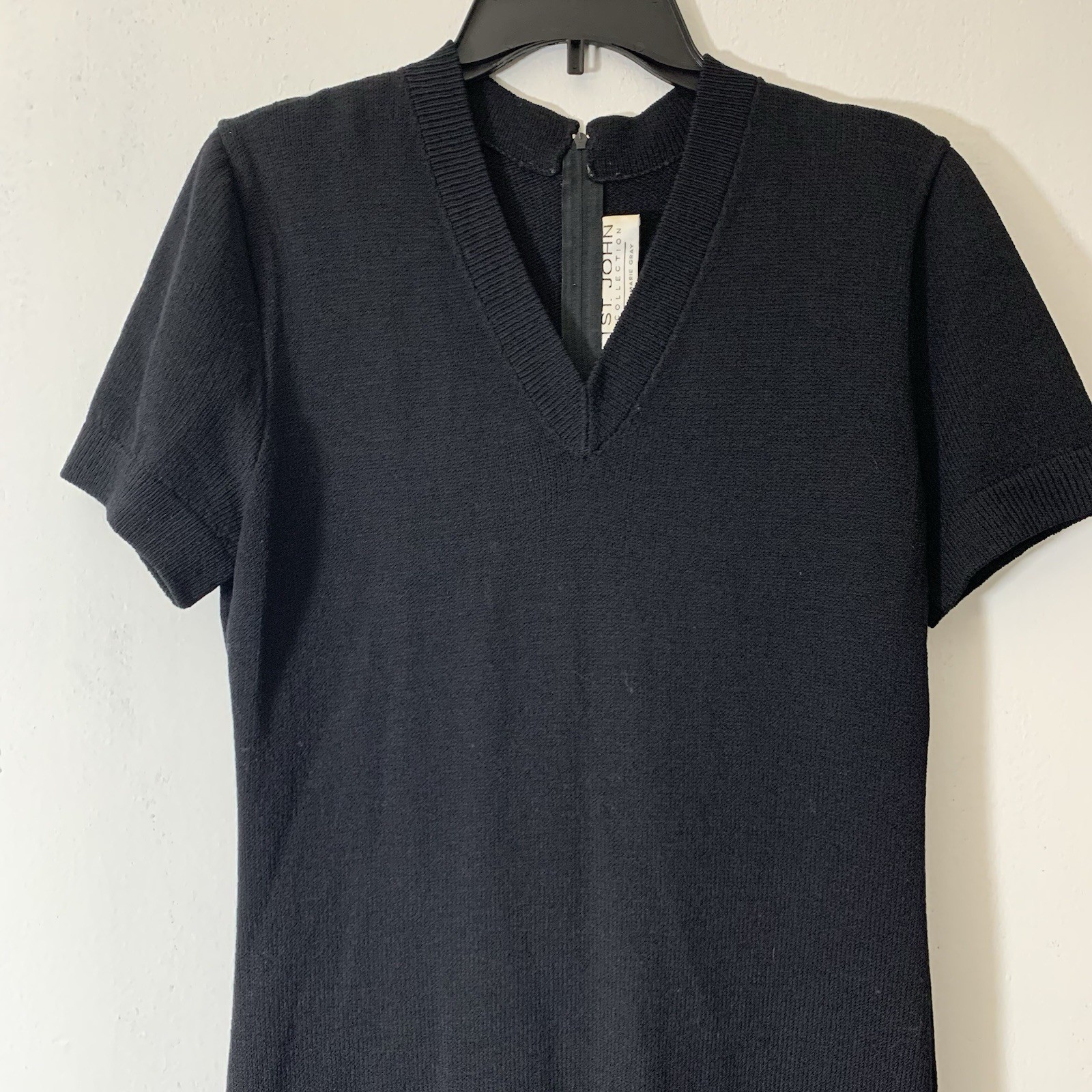 St John – Black Knit Stretch Sleeveless Caviar Dress