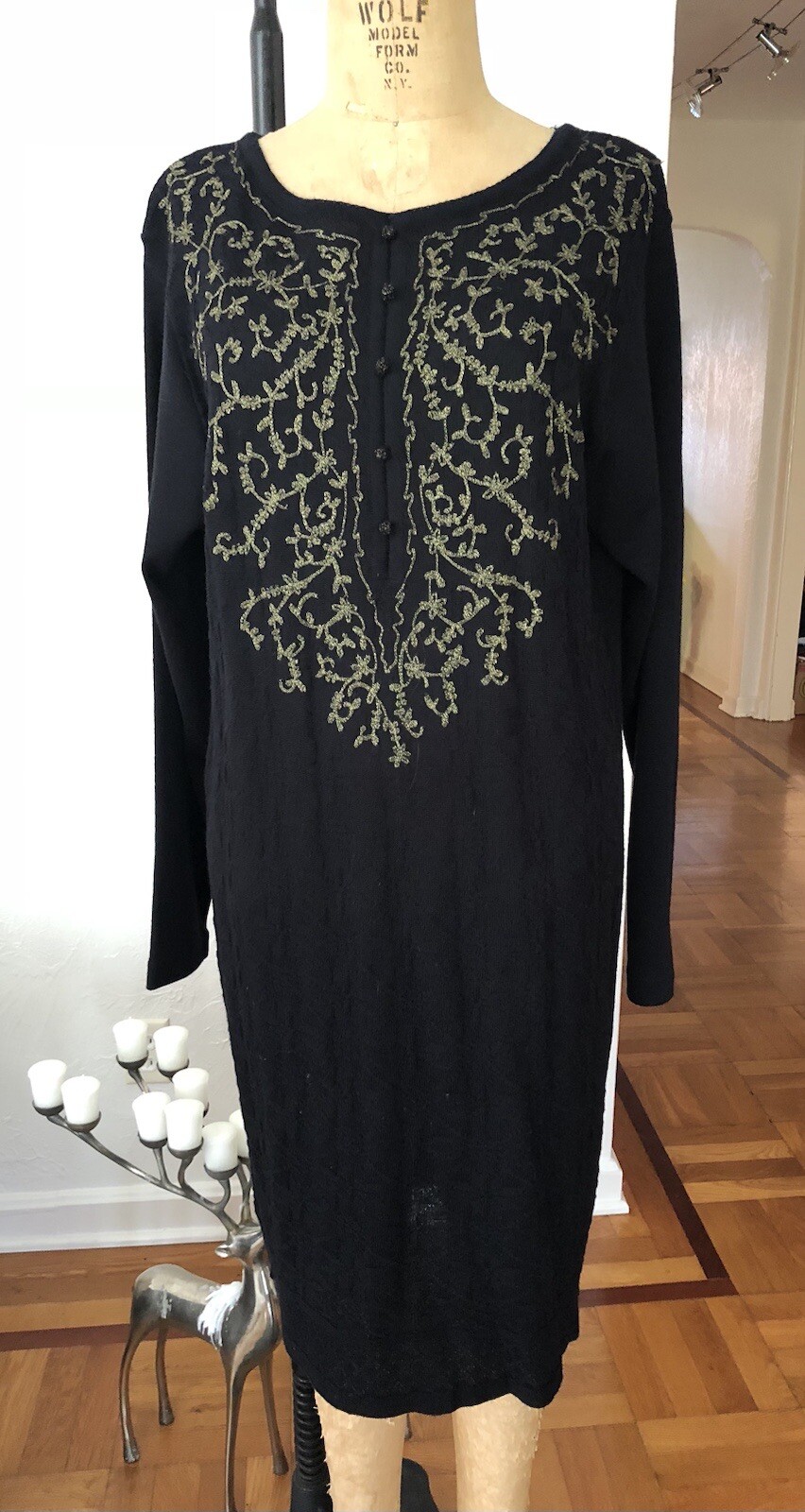 Metallic Gold Embroidered Black Acrylic Wool Knit CAROLE LITTLE Sweater Dress L