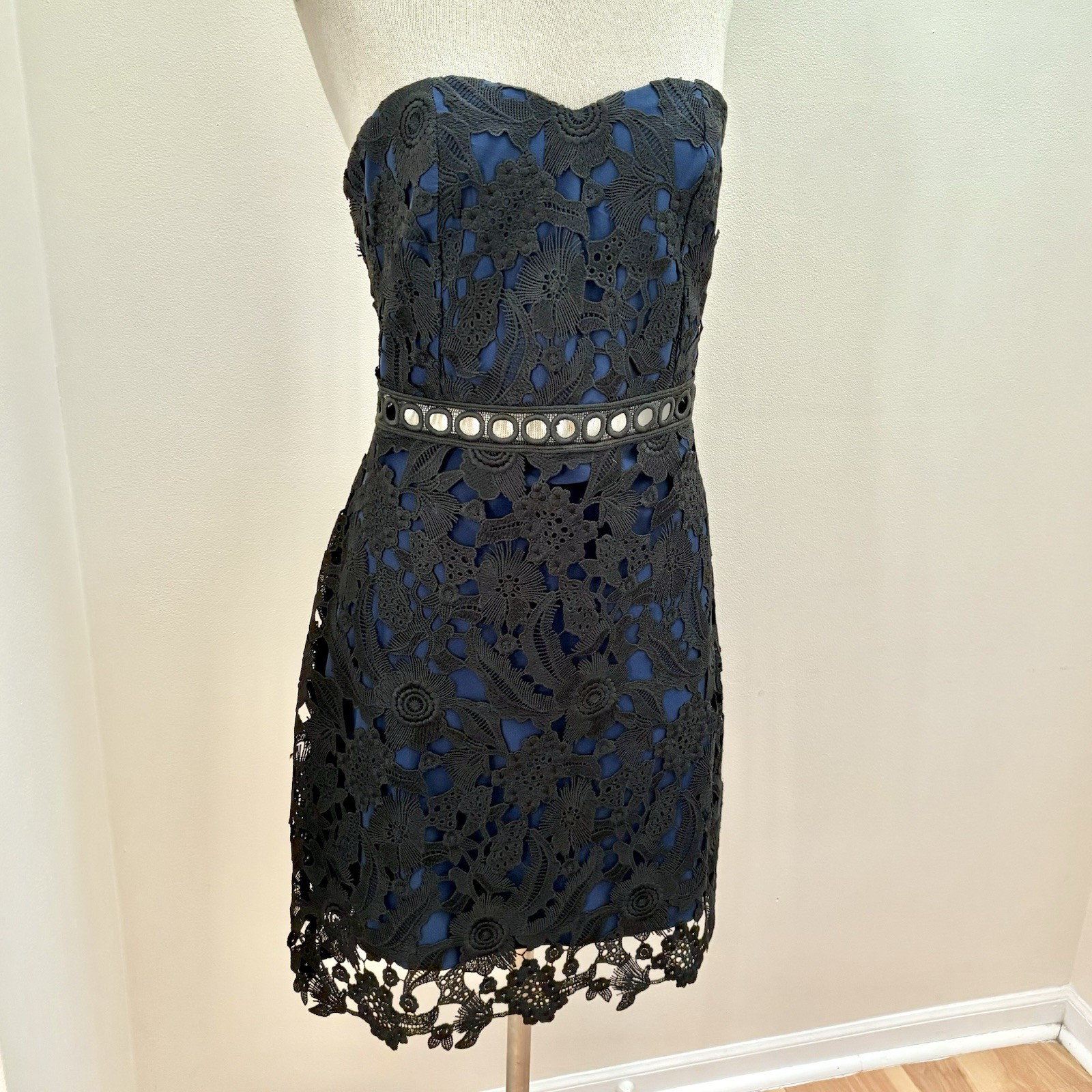 Sam Edelman Black Guipure Lace Strapless Dress Size 12 Large Romantic Summer
