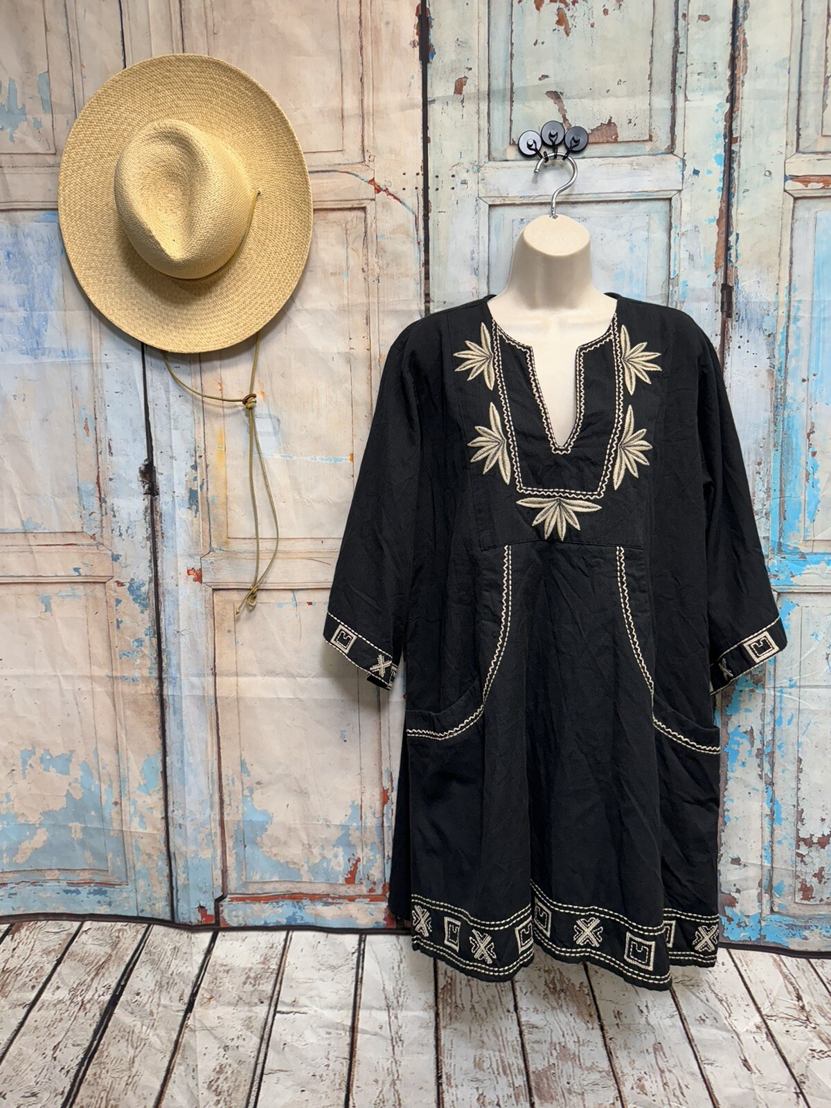 Phie Collective Arizona Black Embroidered Boho Tunic Dress Women’s Medium