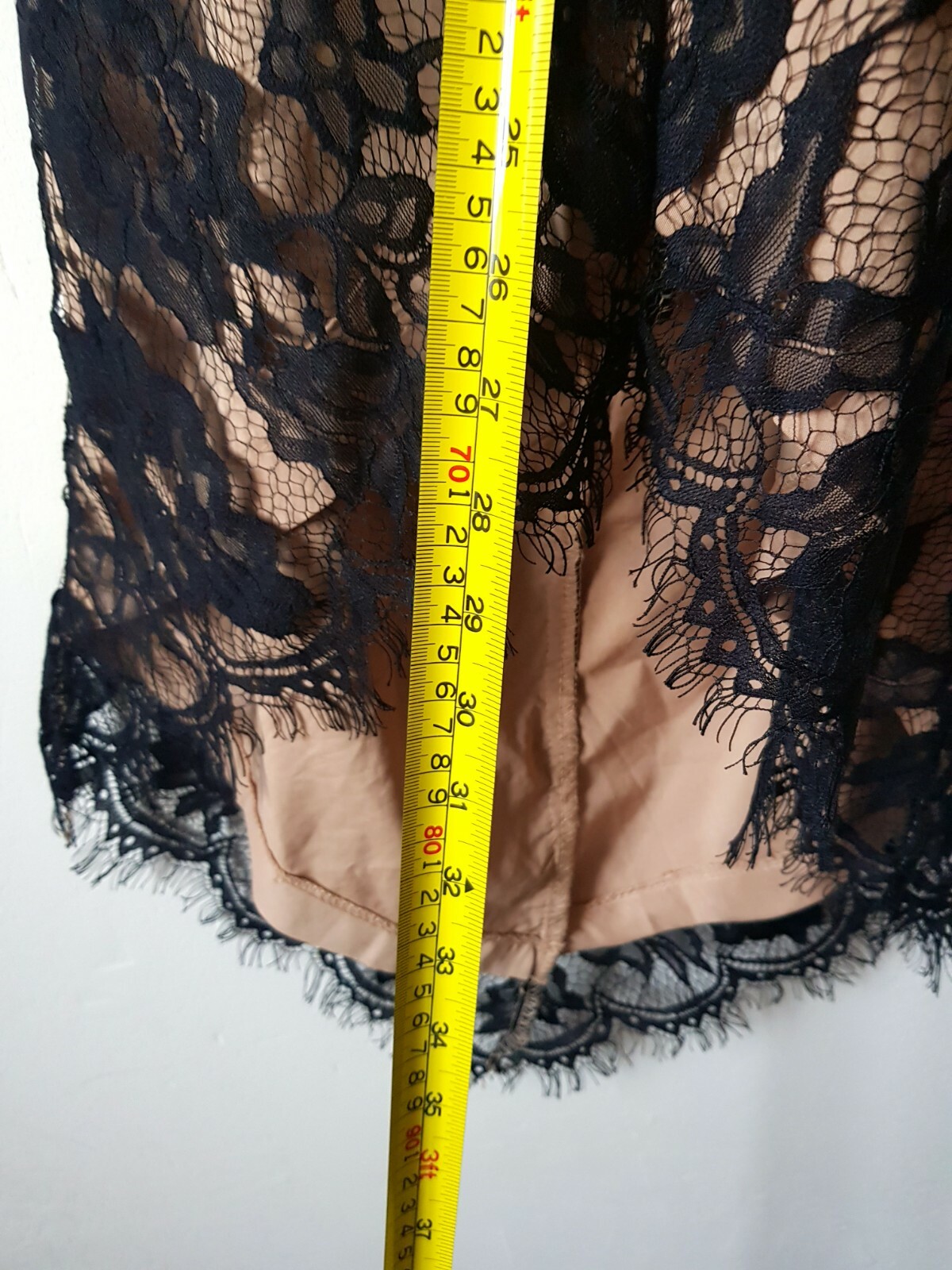 Ginger Fizz Lace Halterneck Dress – Size 8 – New Without Tags