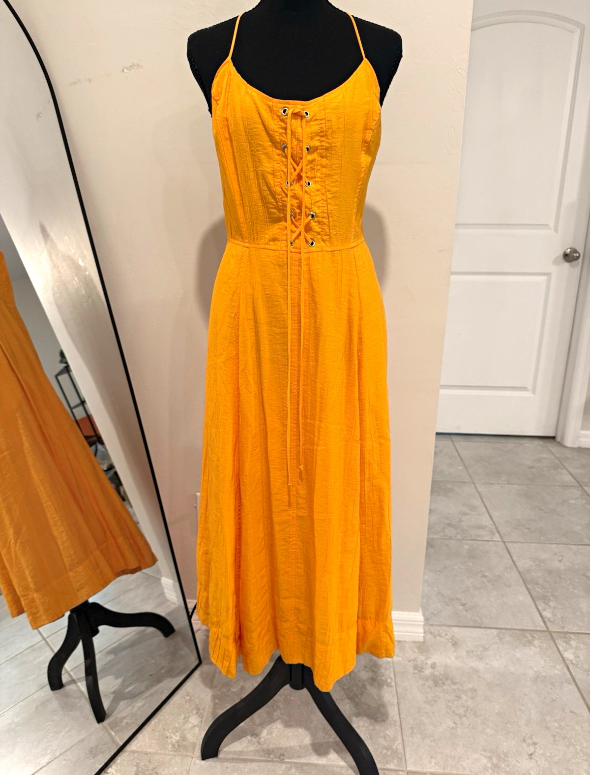Maeve by Anthropologie Women’s M Orange Midi Fit & Flare V-Neck Zip Pockets