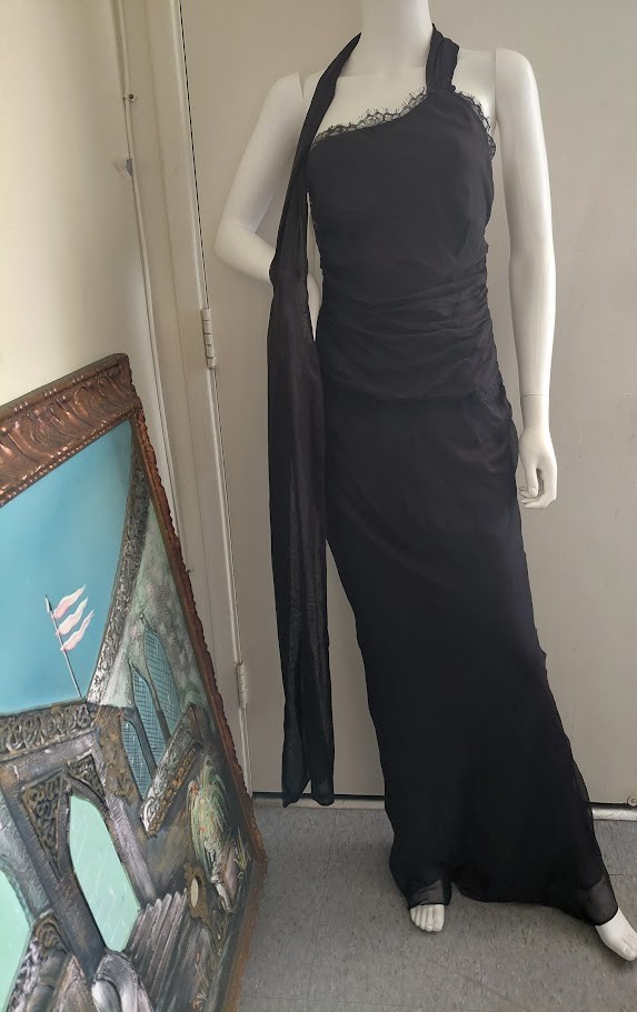Love & Lemons Black Silk Long with Lace Pattern size US S SIZE US 8