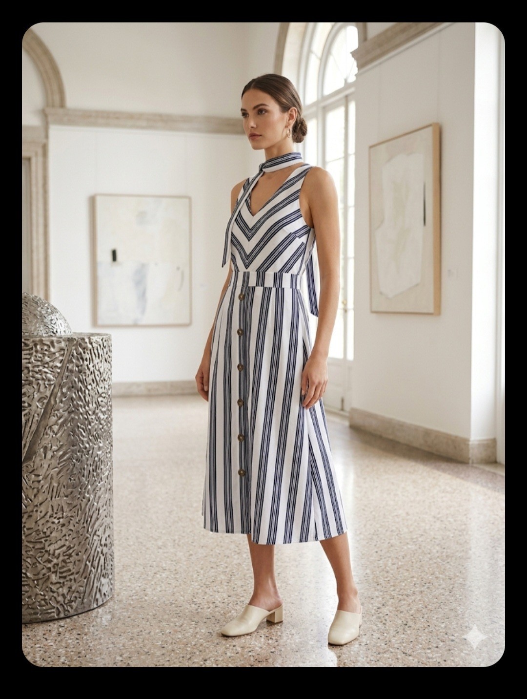 Crystal Sky White/Blue Striped V-Neck Sleeveless dress, size L