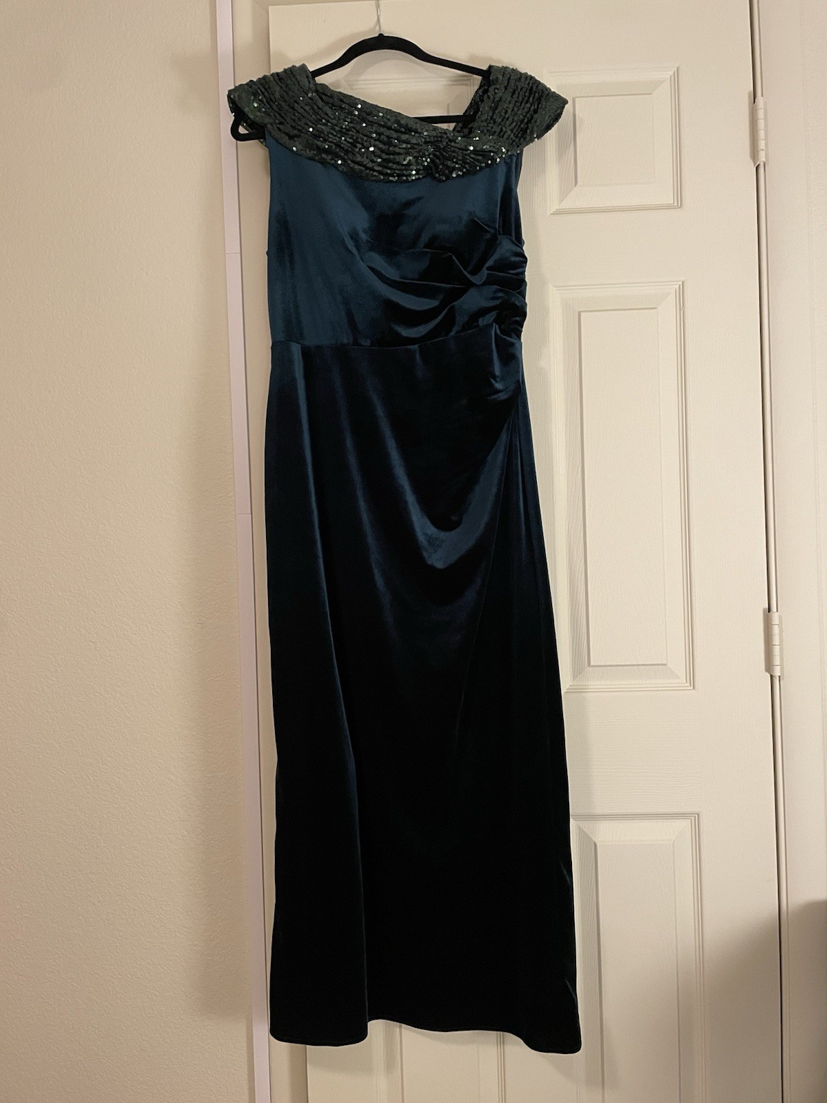 AW Bridal Hunter Green Velvet Sequin Off-Shoulder Long Formal Gown Zip
