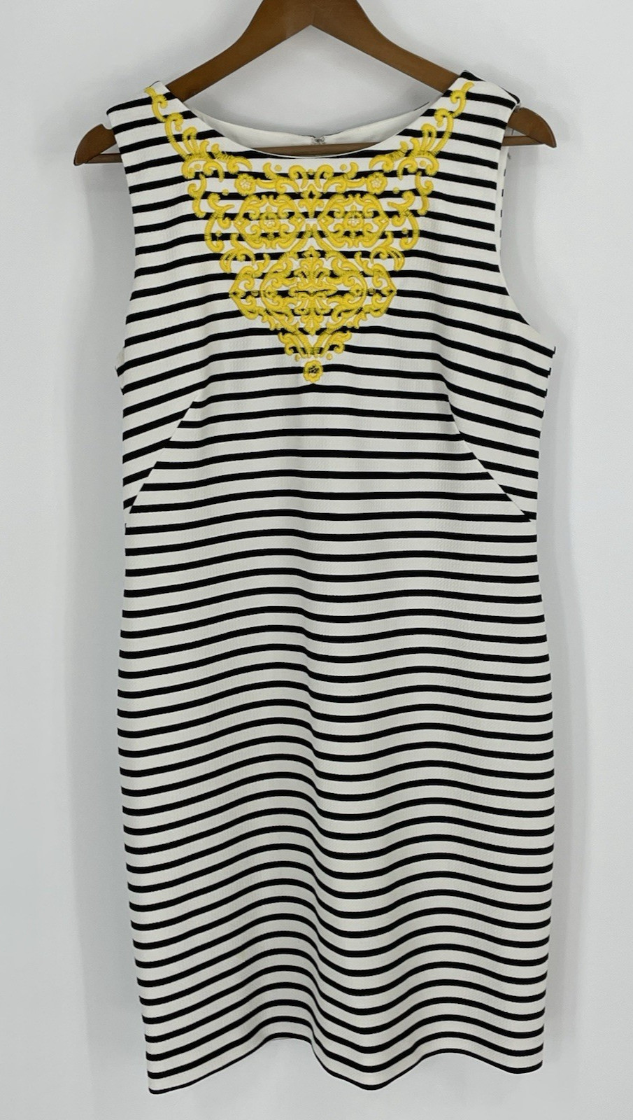 J Howard Dress 14 Black & White Striped Round Neck Sleeveless Embroidered Yellow