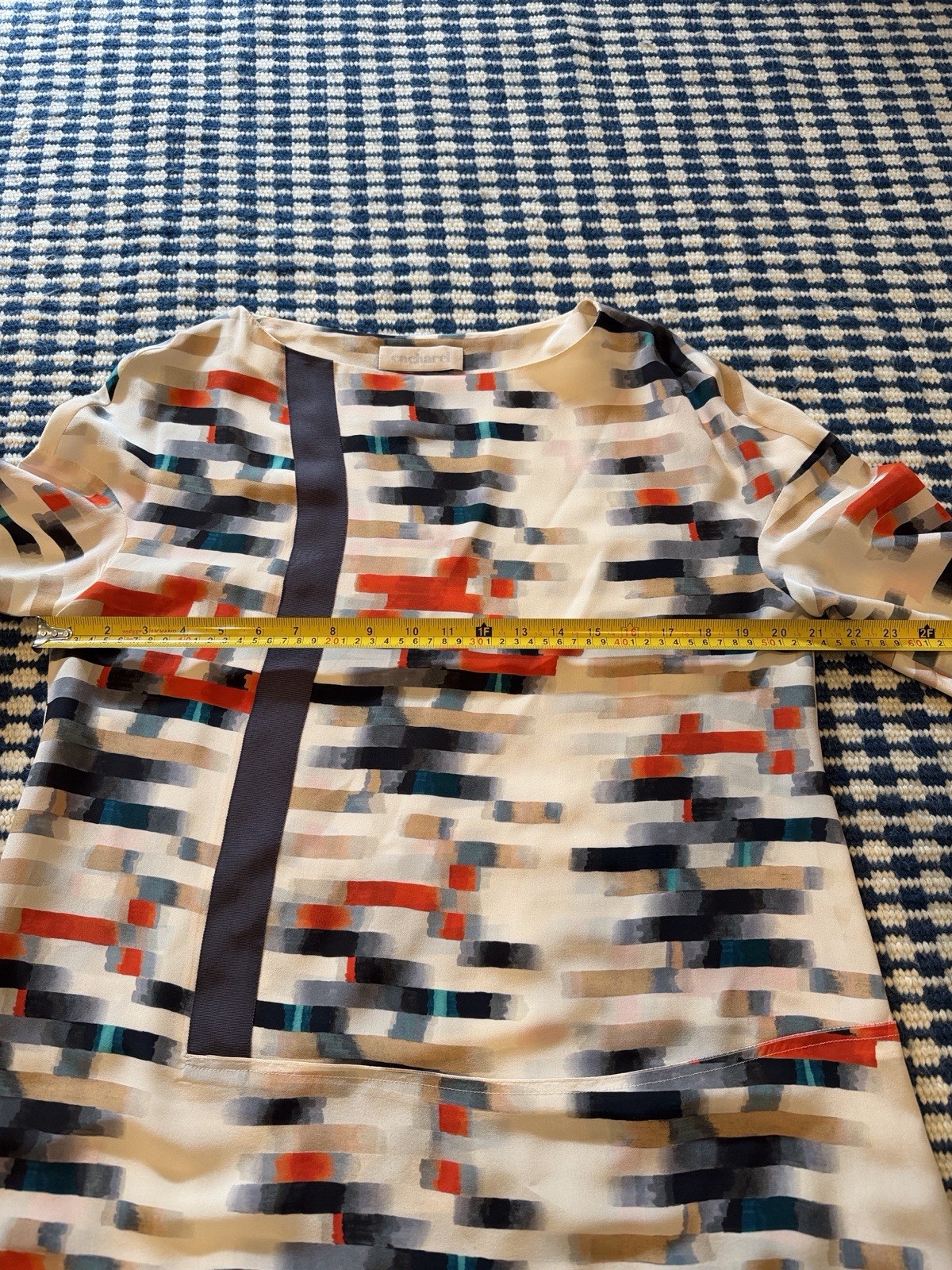 Vintage Cacharel Pixel-Print Long Sleeve Shift Dress in Ivory, Red & Navy Sz 12