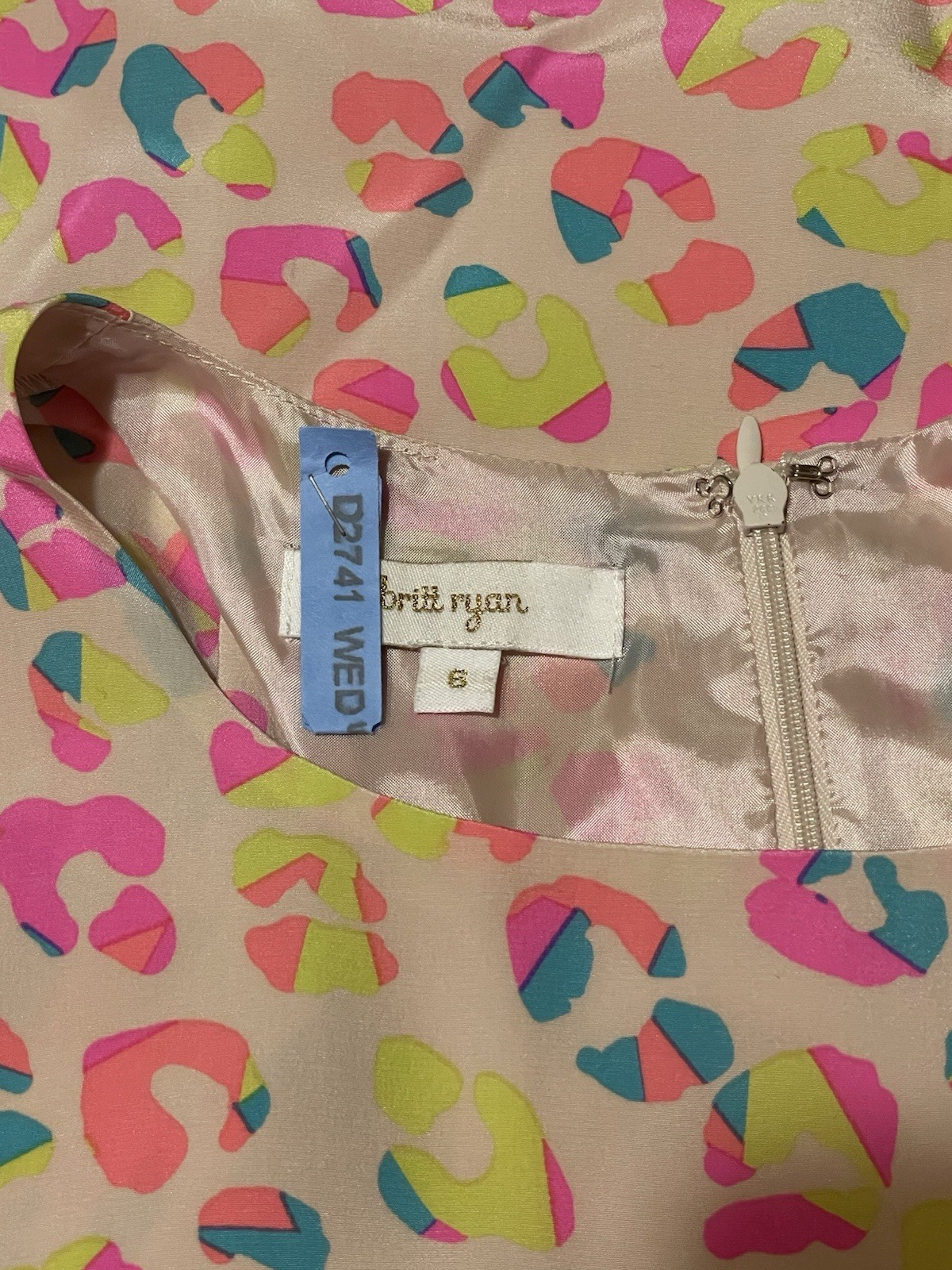 BRITT RYAN SILK NEON LEOPARD SHEATH DRESS RUFFLE SHOULDER Size 6 EUC