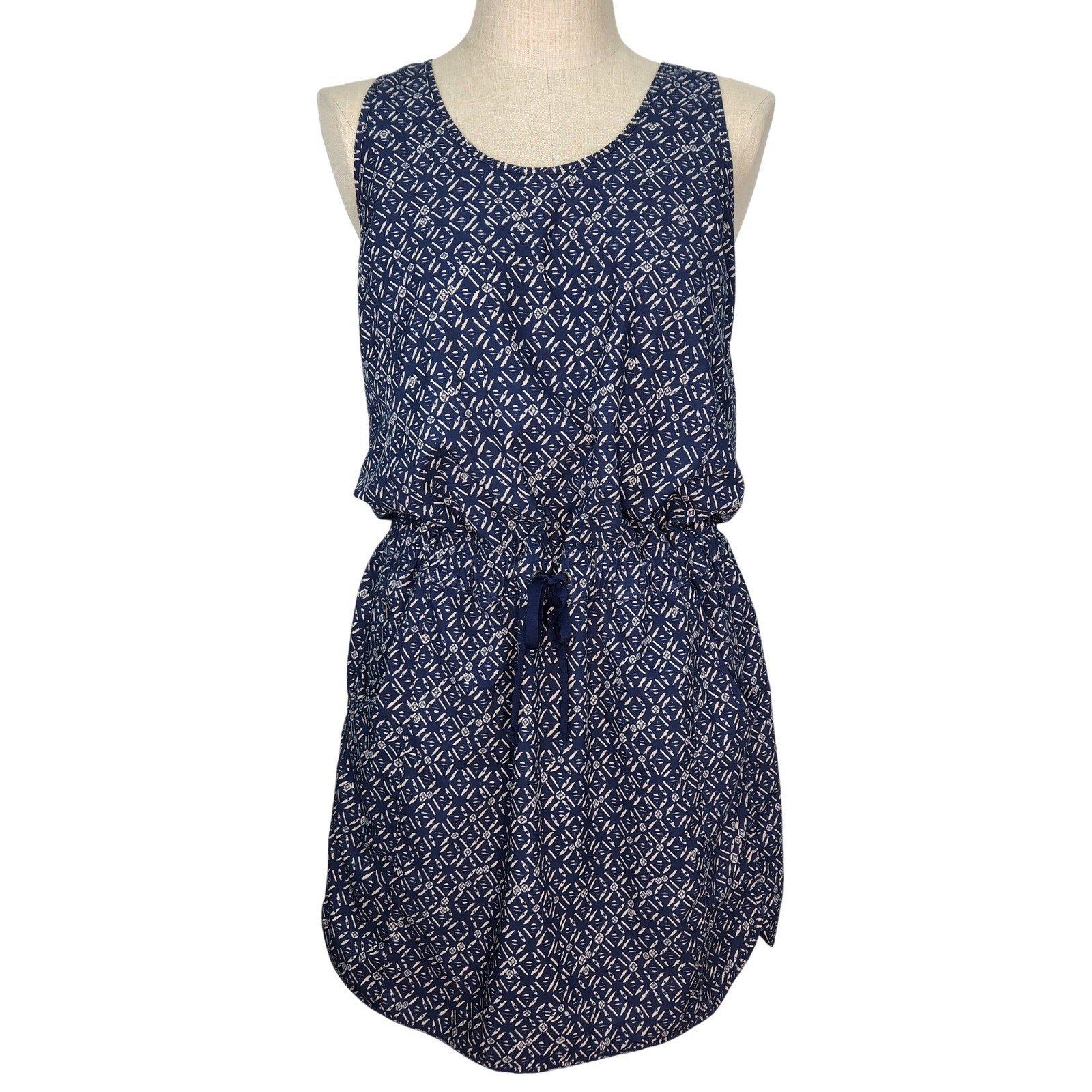 Patagonia Fleetwith Dress L Navy Blue Geometric Print Racerback Mini Dress 58335