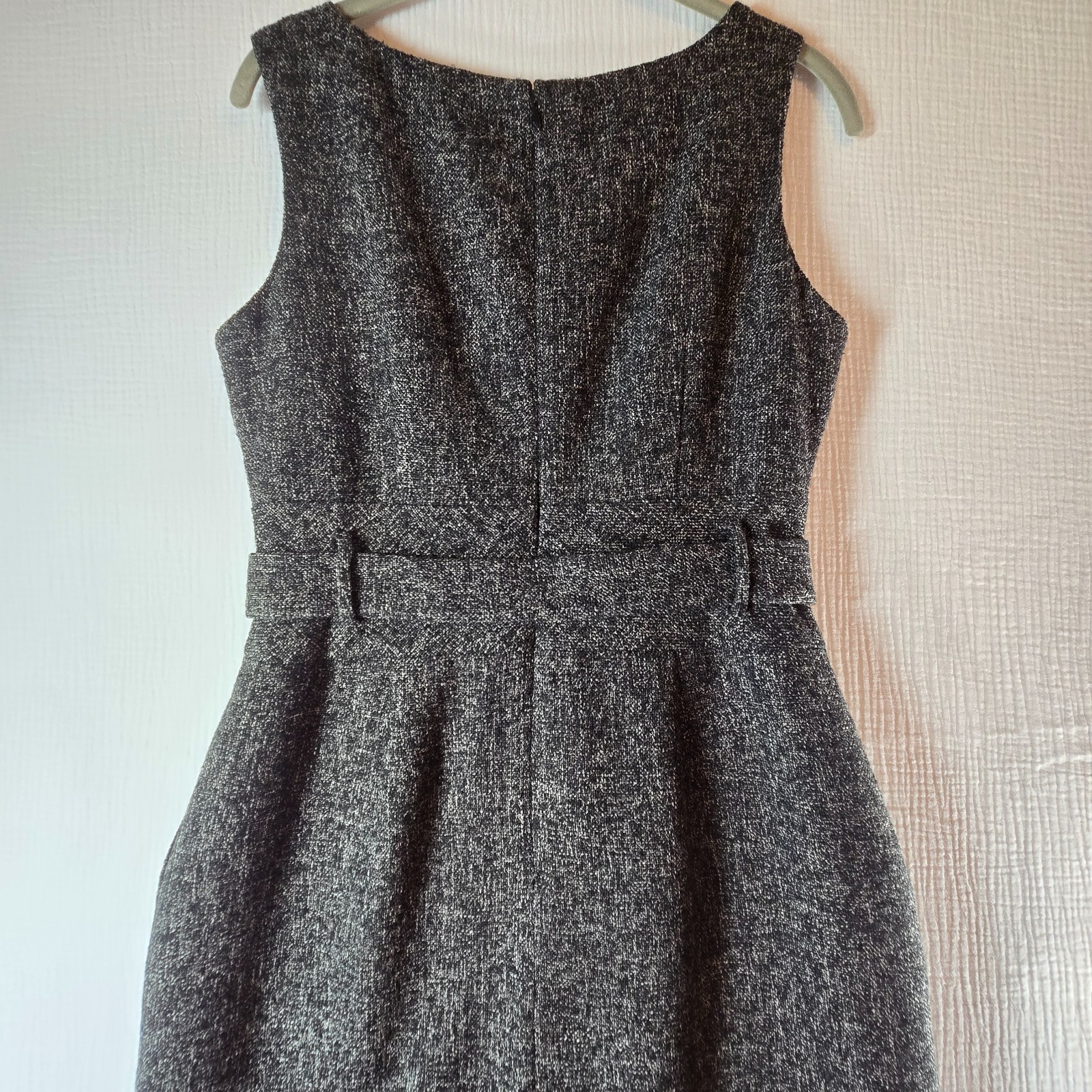 Banana Republic Tweed Belted Sheath Dress Womens 4 Gray Polyester/Wool Career
