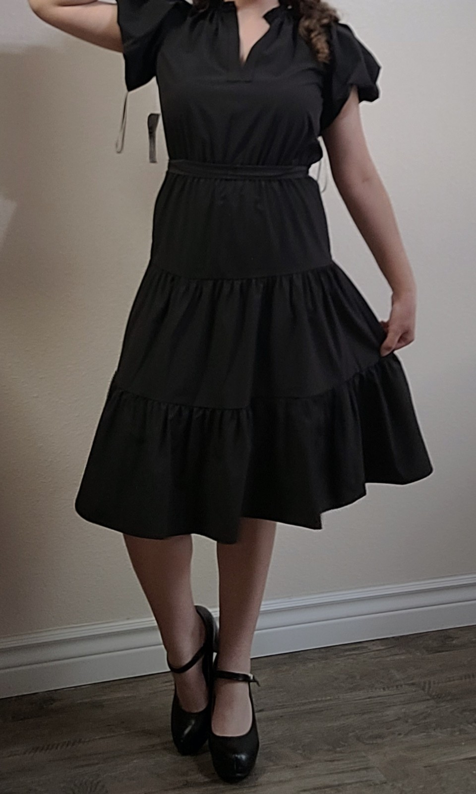 🖤 DKNY Black Midi Dress🖤